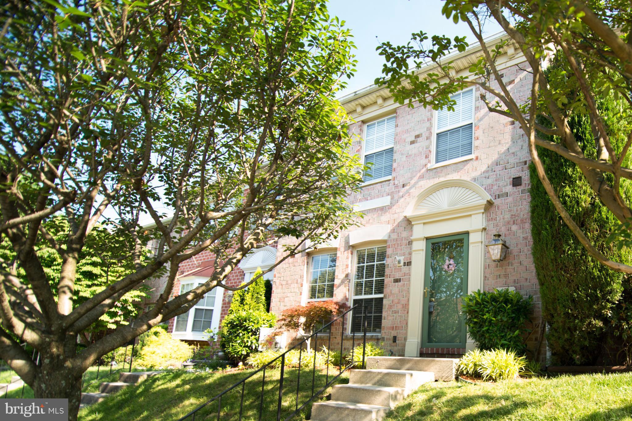 CROMWELL STATION - Residential