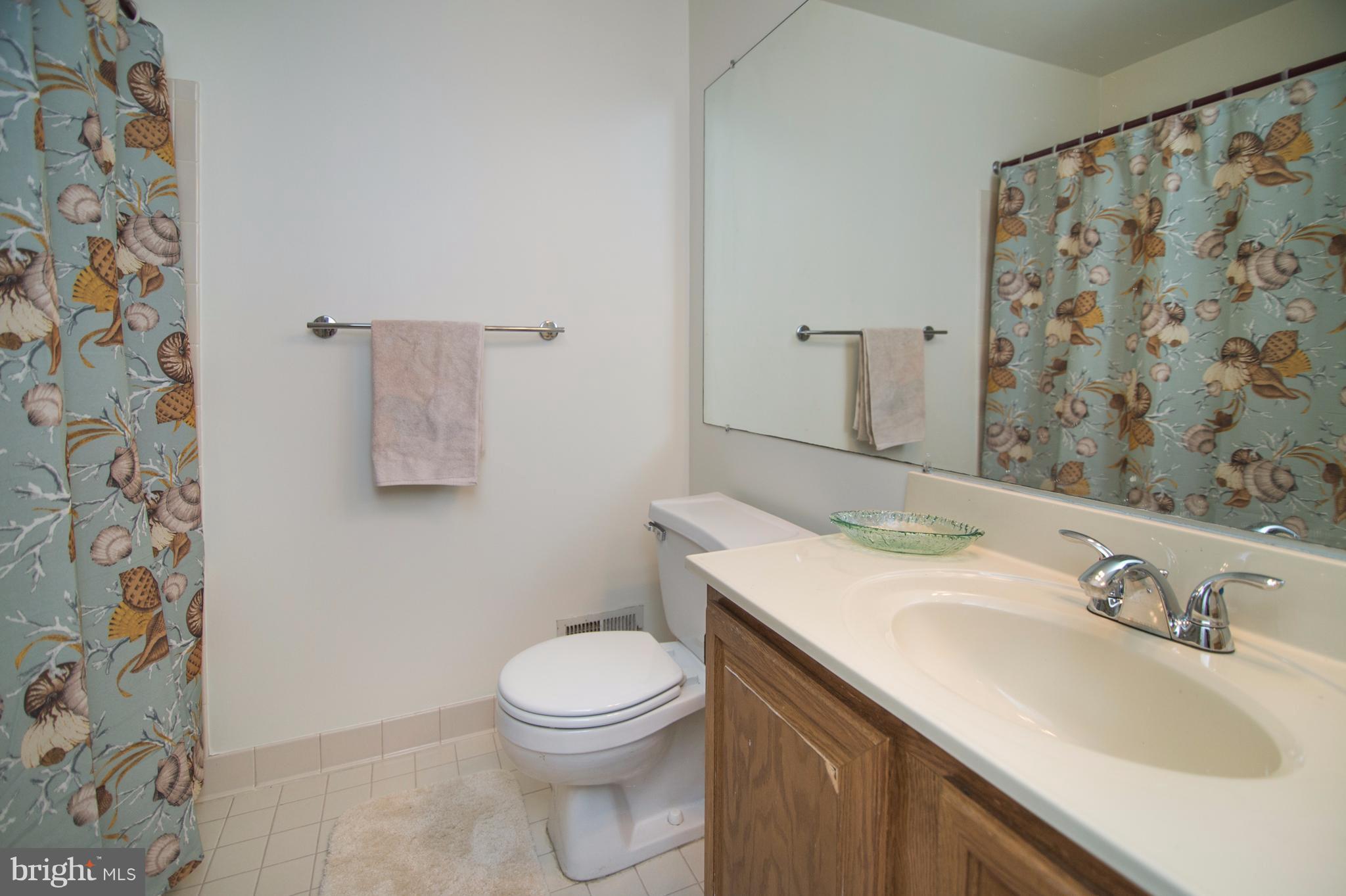 CROMWELL STATION - Residential