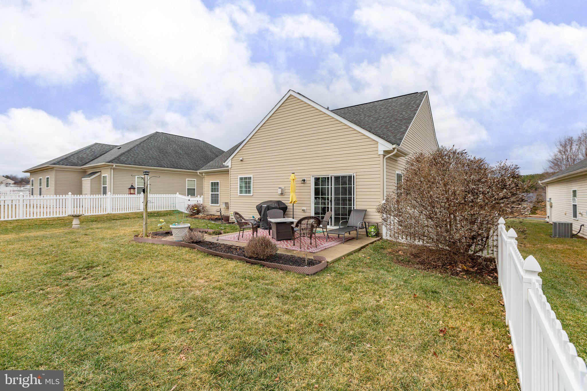 VIRGINIA HERITAGE AT LEE'S PARK - Residential