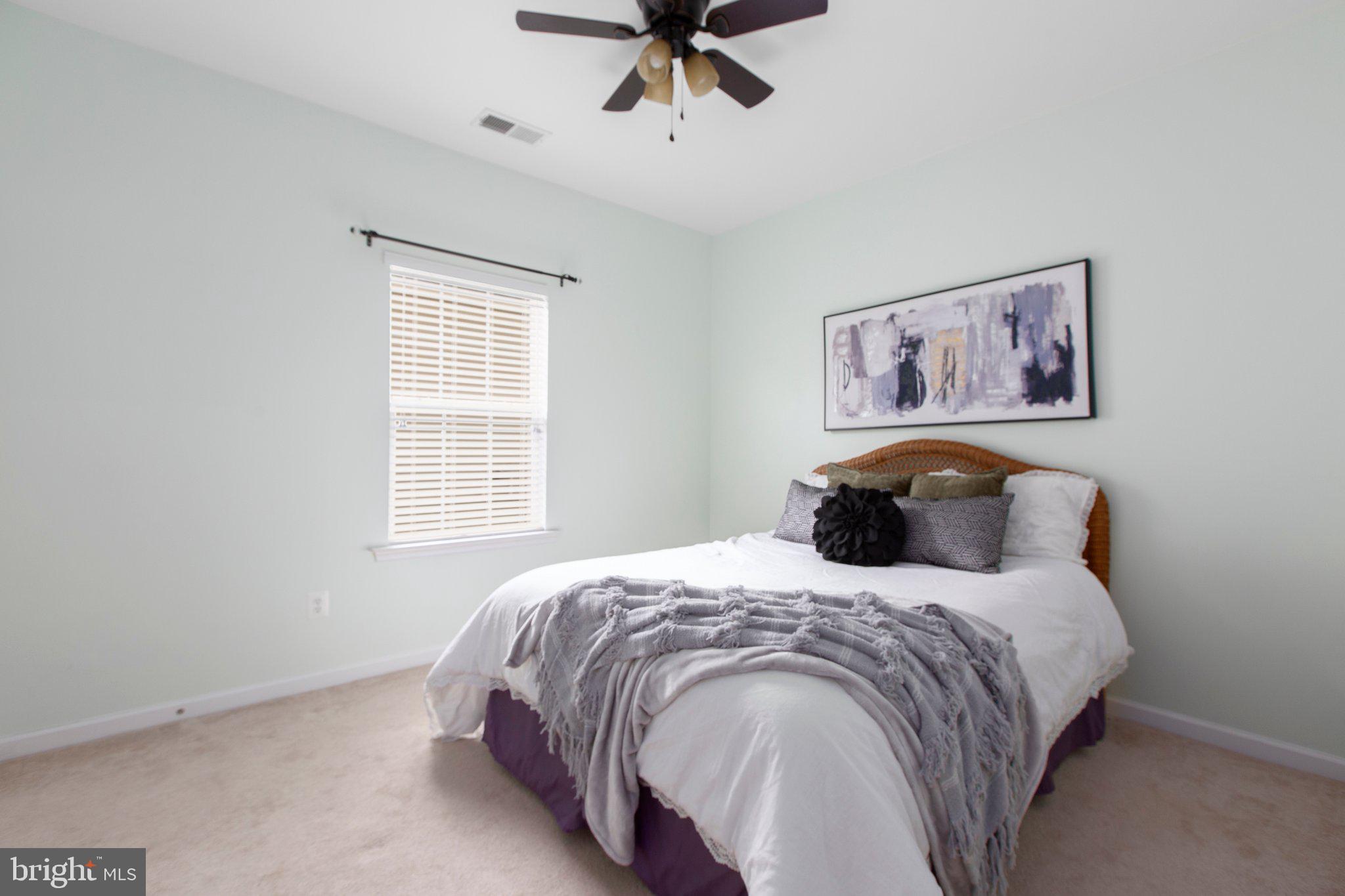 VIRGINIA HERITAGE AT LEE'S PARK - Residential