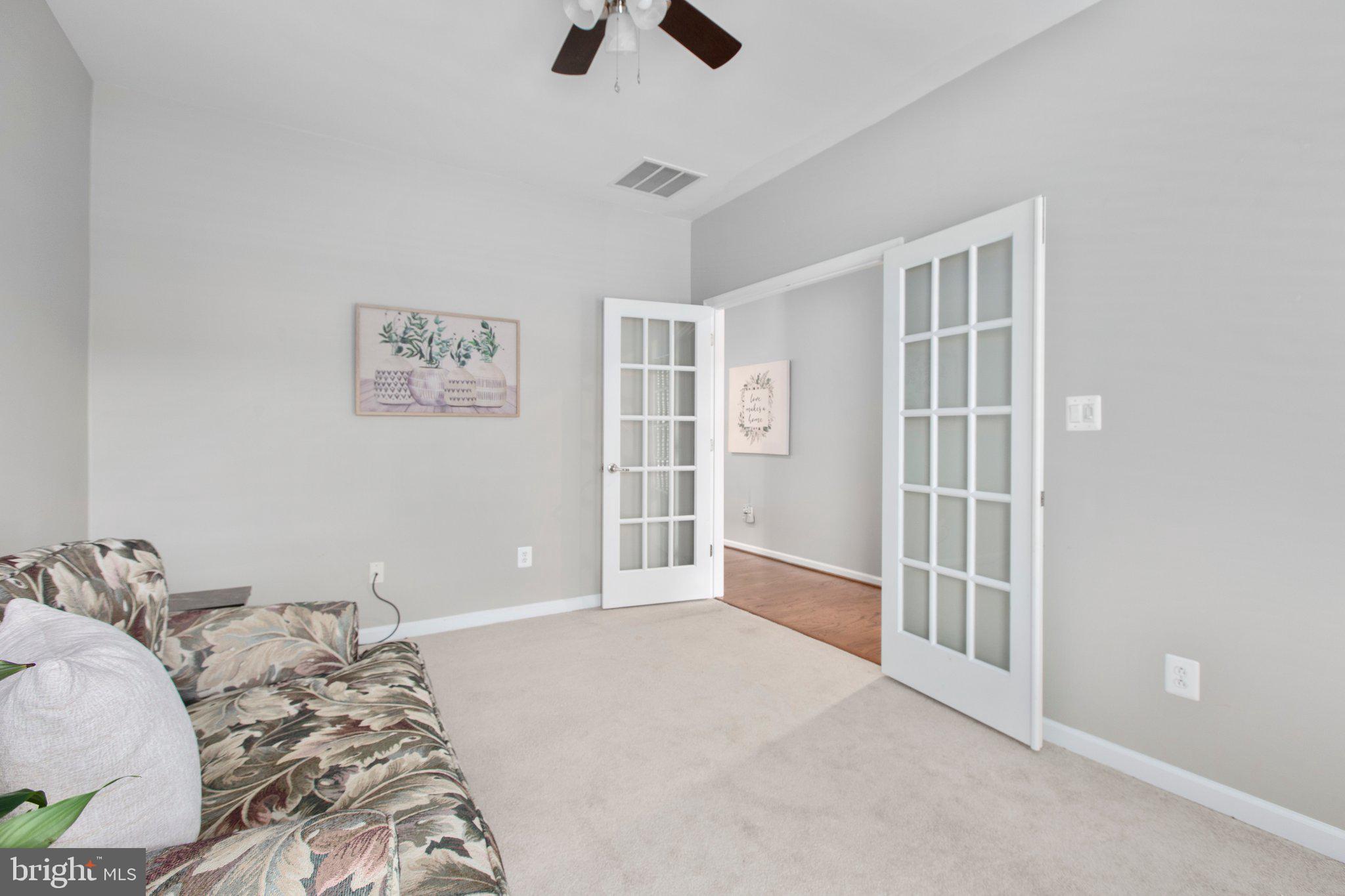 VIRGINIA HERITAGE AT LEE'S PARK - Residential