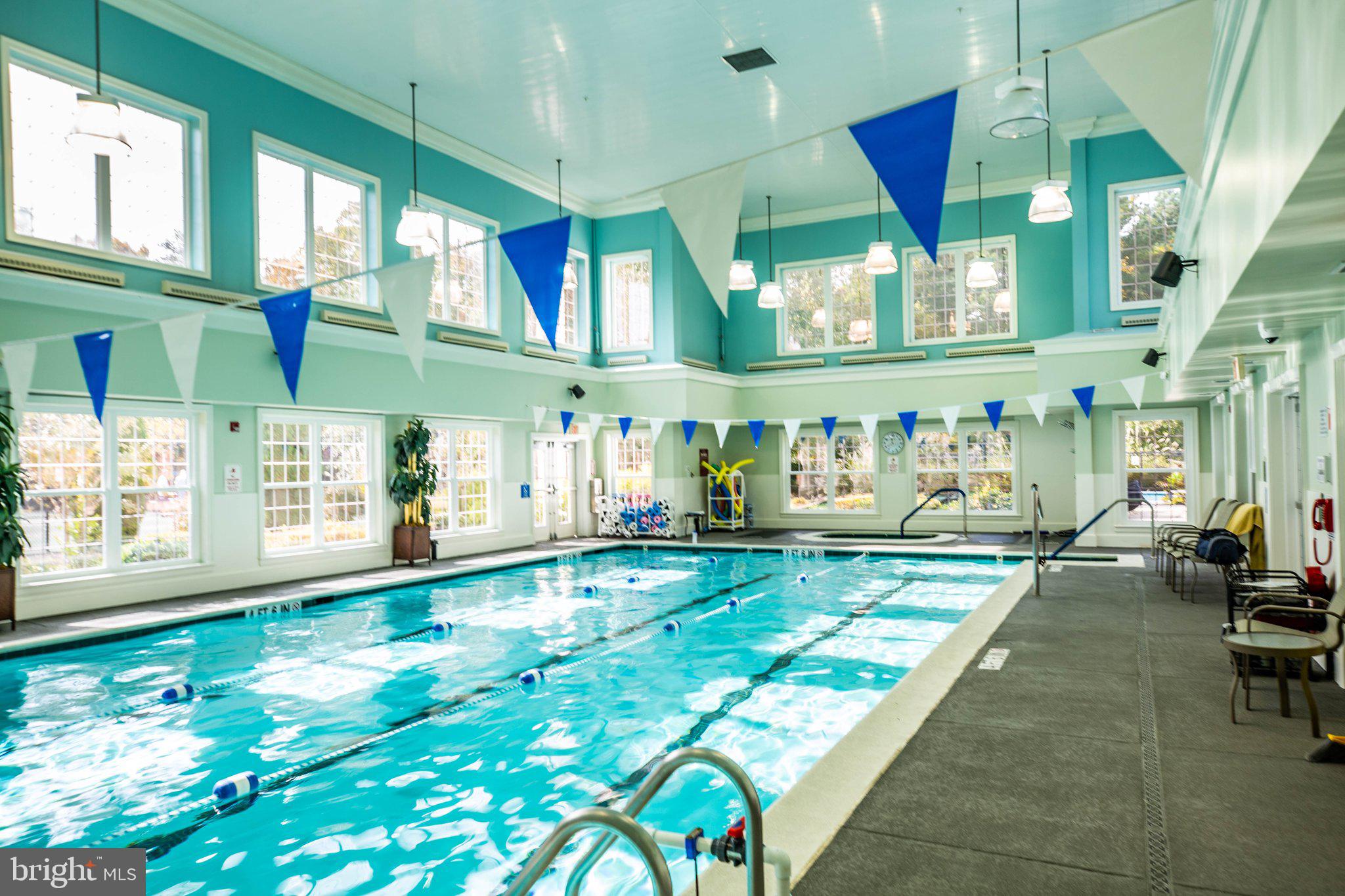 VIRGINIA HERITAGE AT LEE'S PARK - Residential