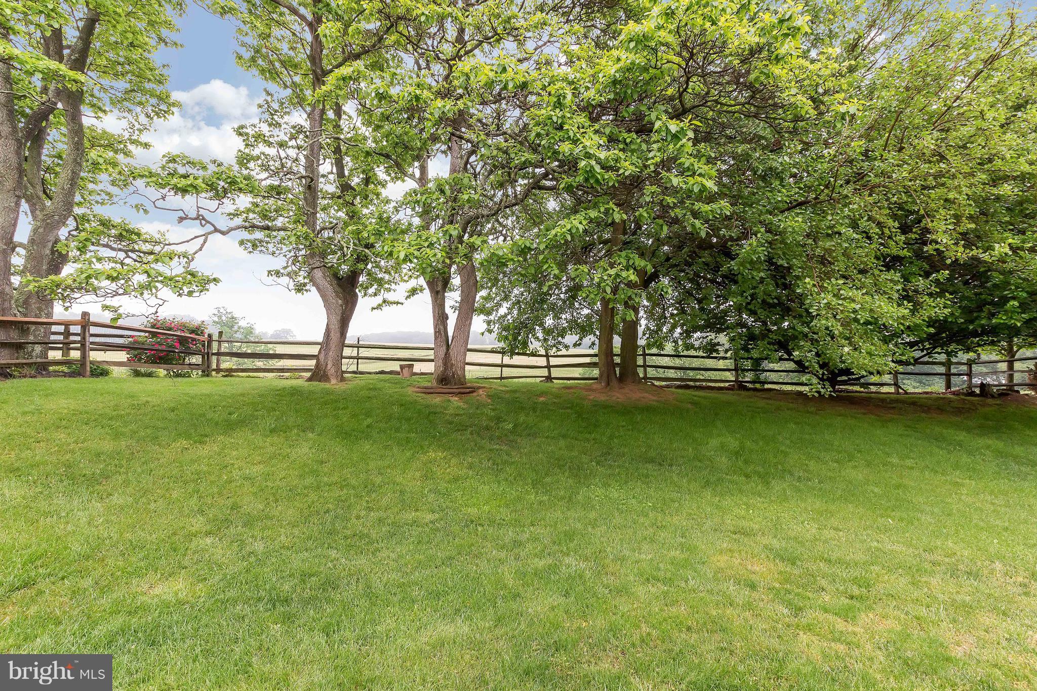 ROBERTS FIELD - Residential