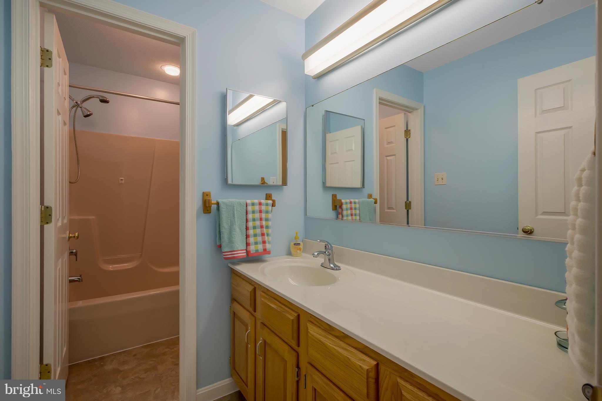 ROBERTS FIELD - Residential