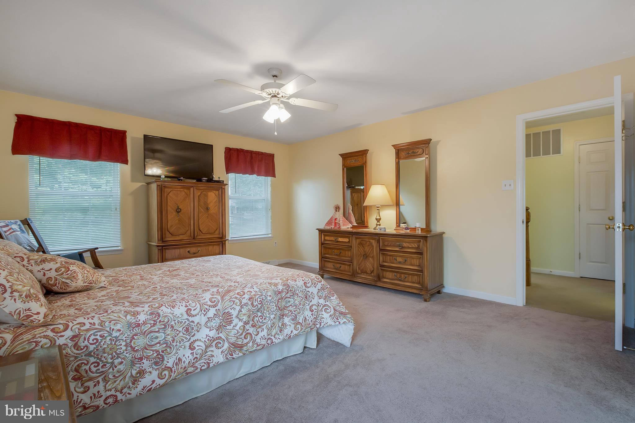 ROBERTS FIELD - Residential