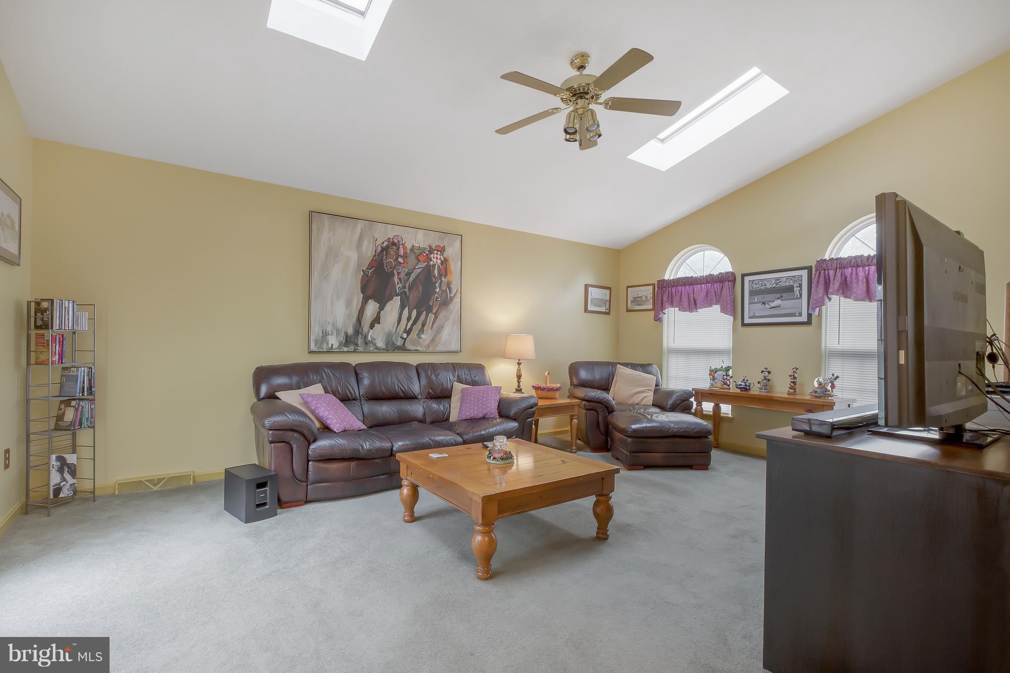 ROBERTS FIELD - Residential