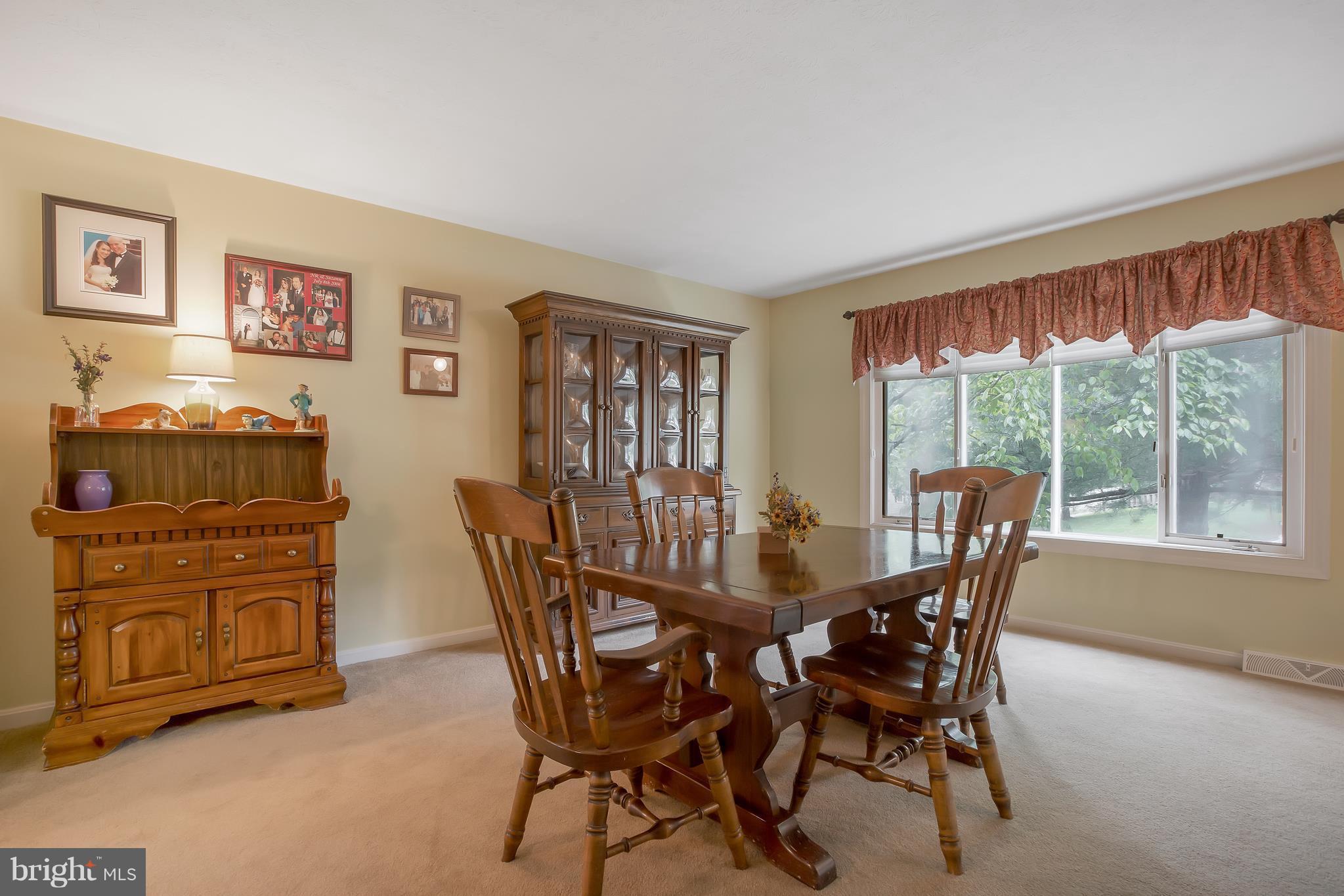 ROBERTS FIELD - Residential