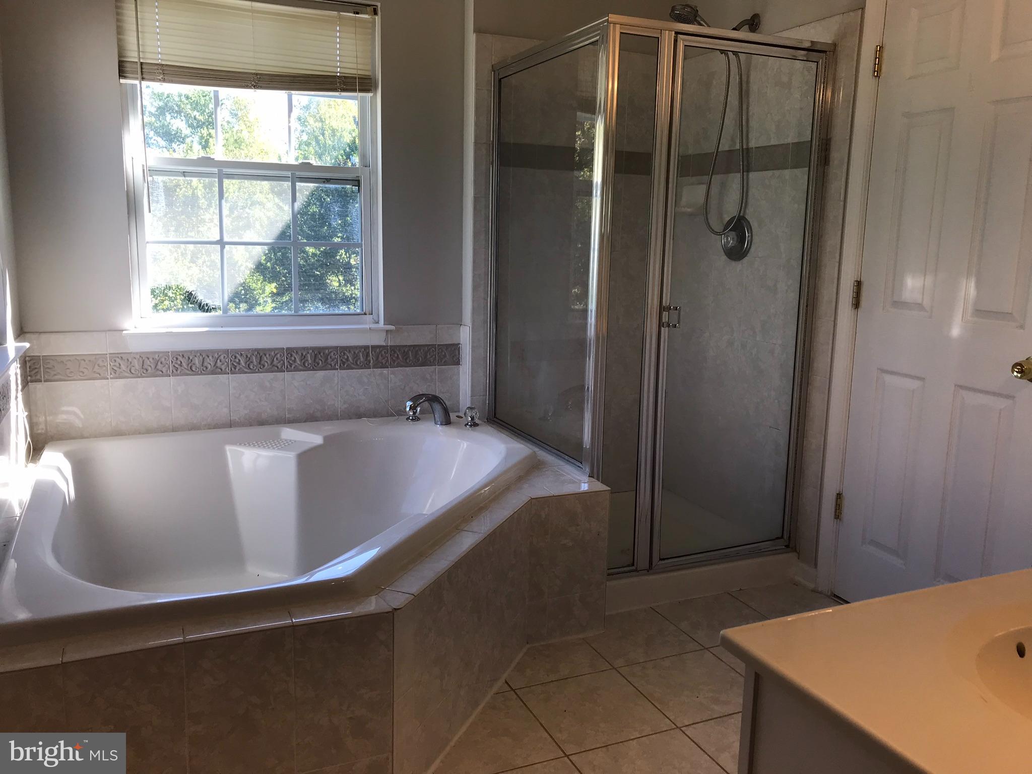 RIVERSIDE SOUTH - Residential Lease