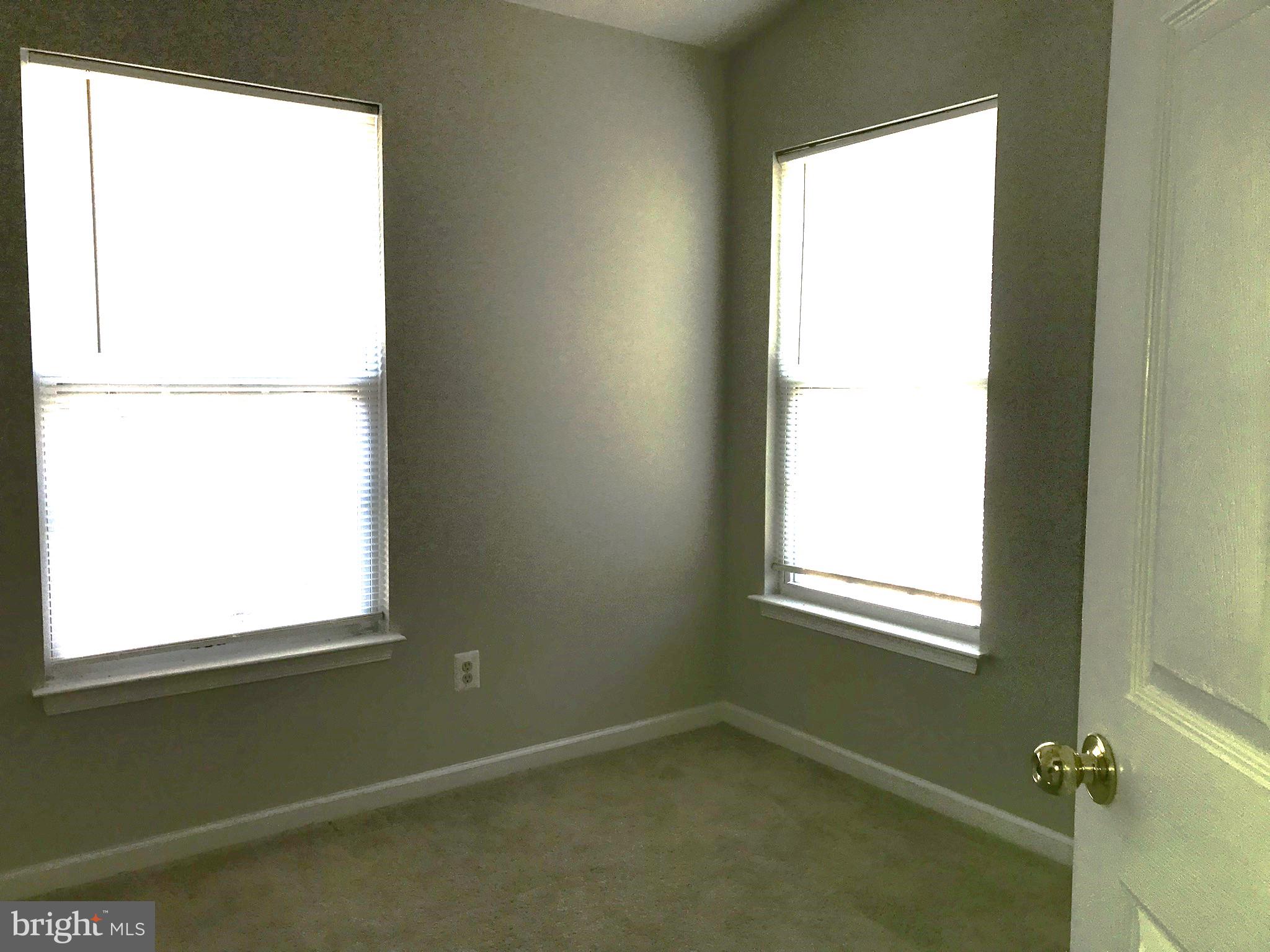 RIVERSIDE SOUTH - Residential Lease