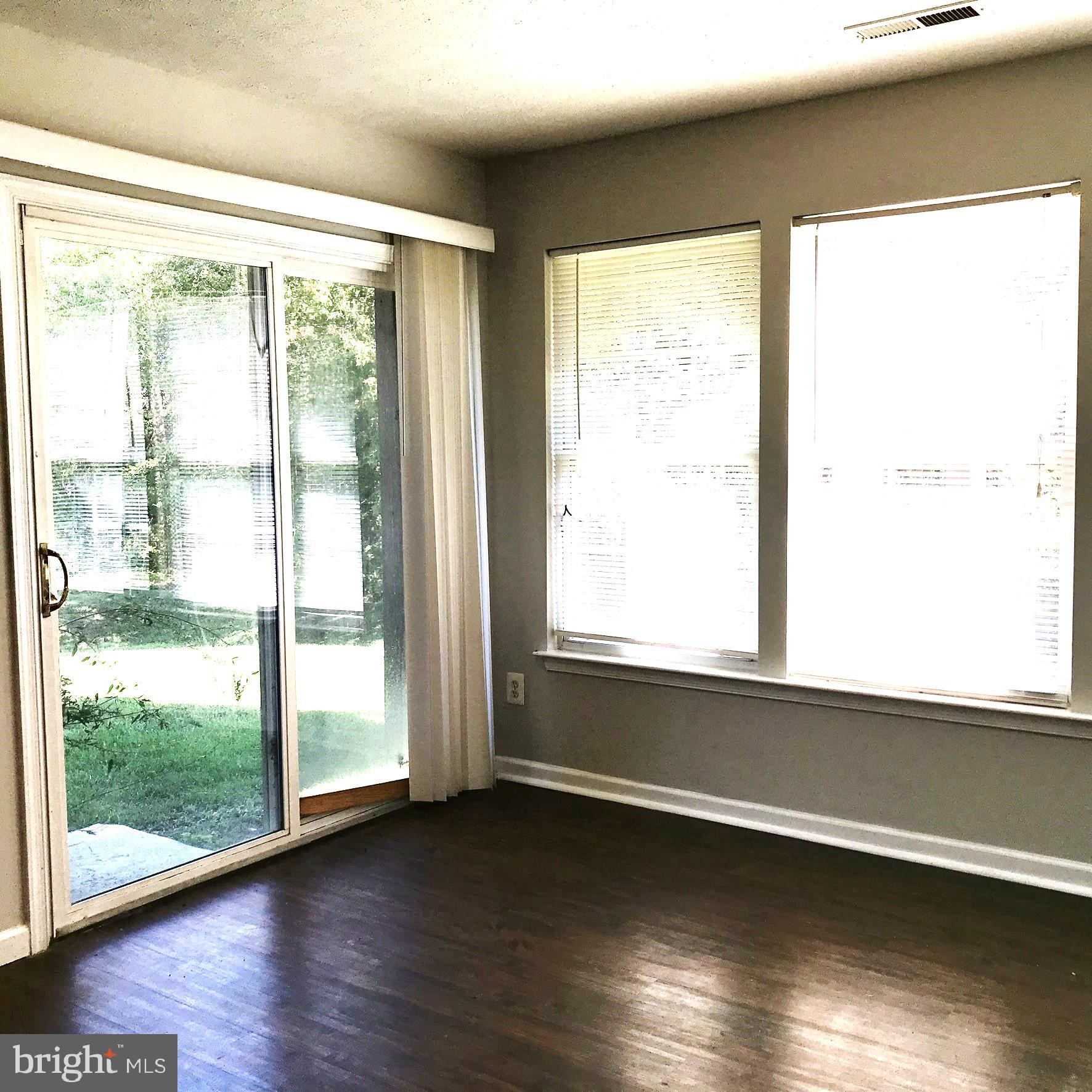 RIVERSIDE SOUTH - Residential Lease