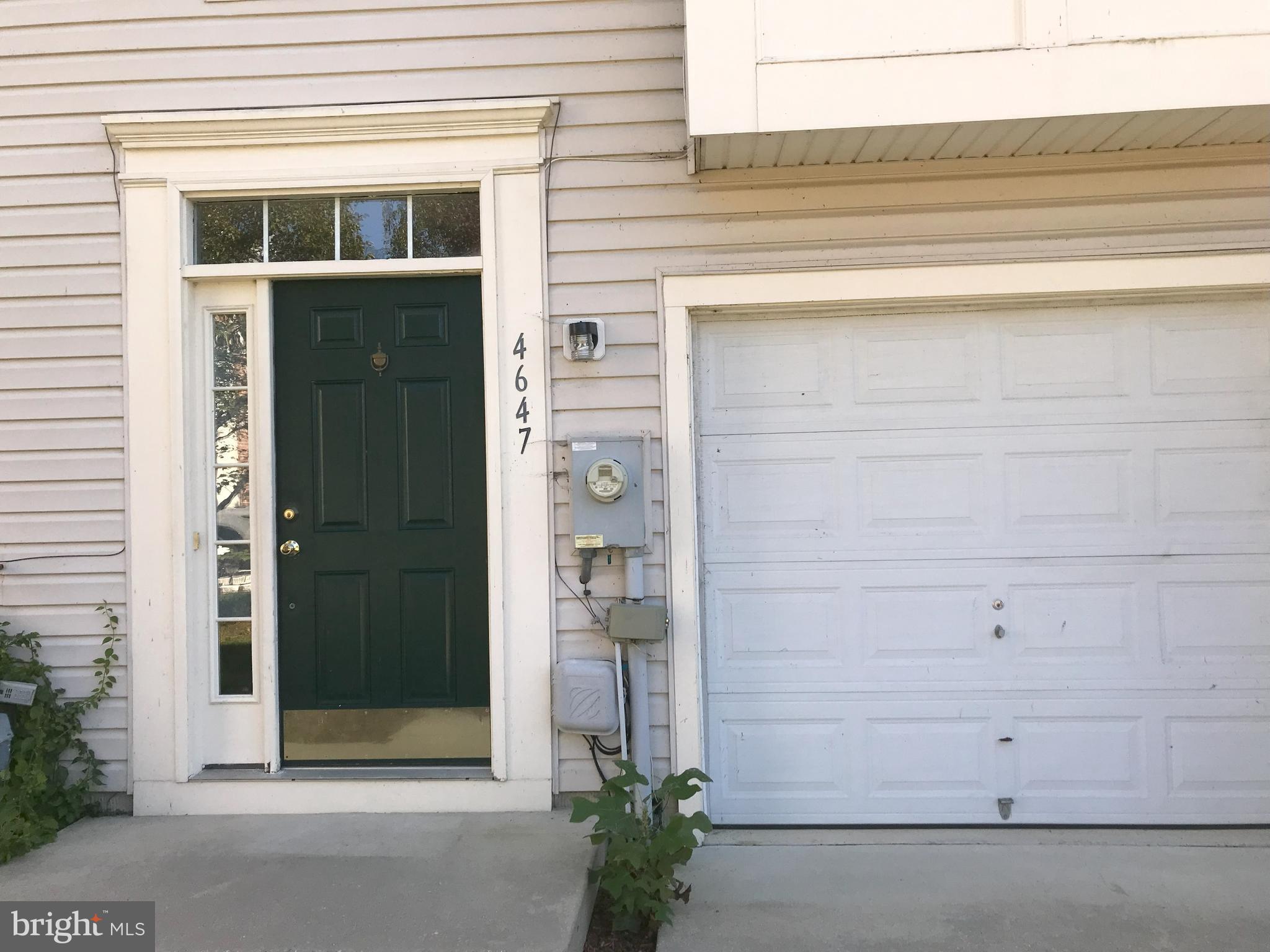 RIVERSIDE SOUTH - Residential Lease