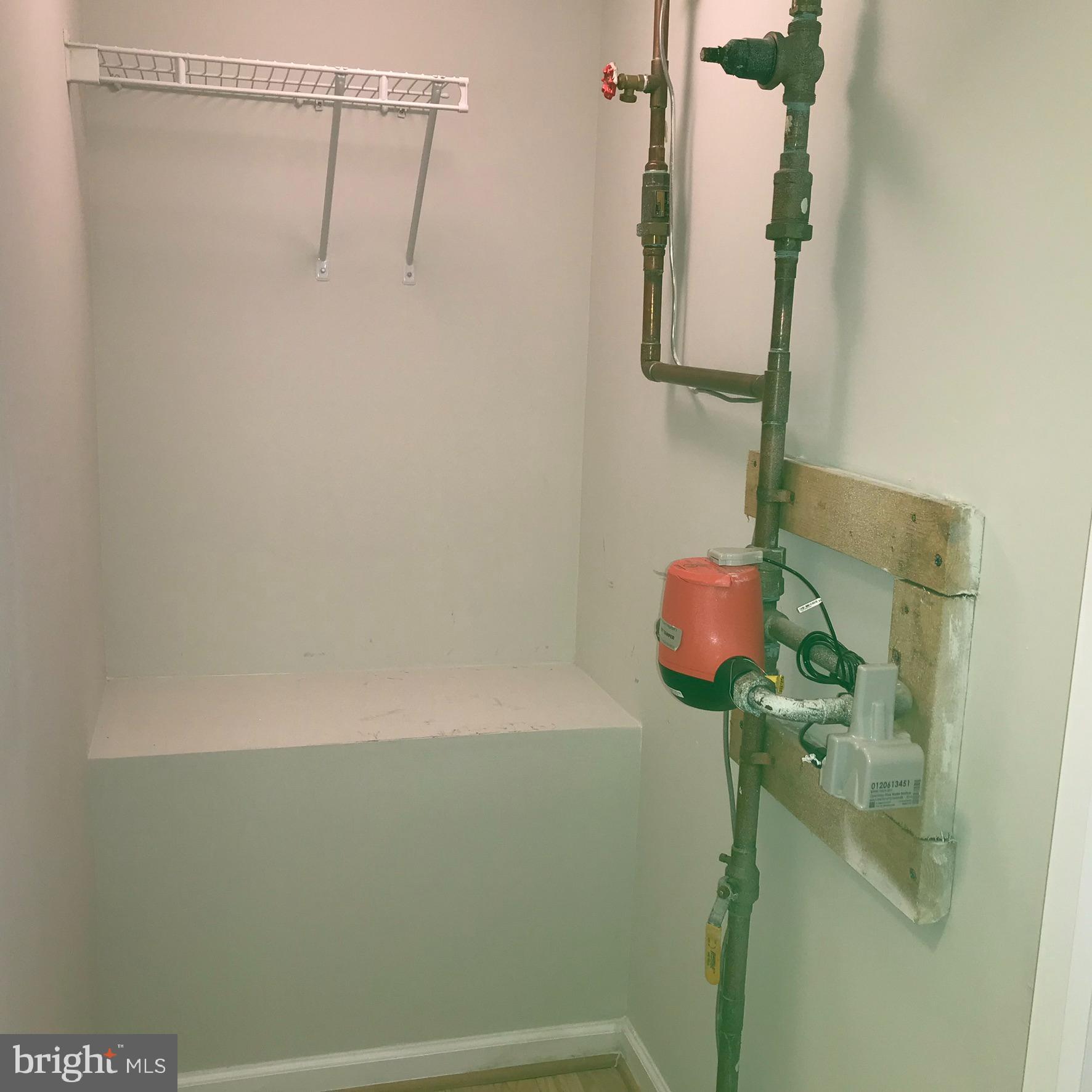 RIVERSIDE SOUTH - Residential Lease