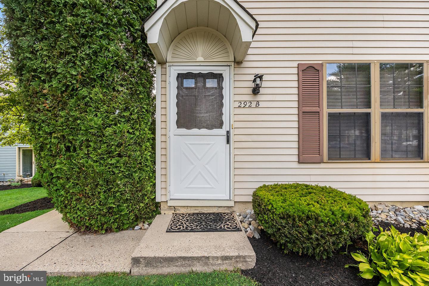 292 EVERLY COURT B