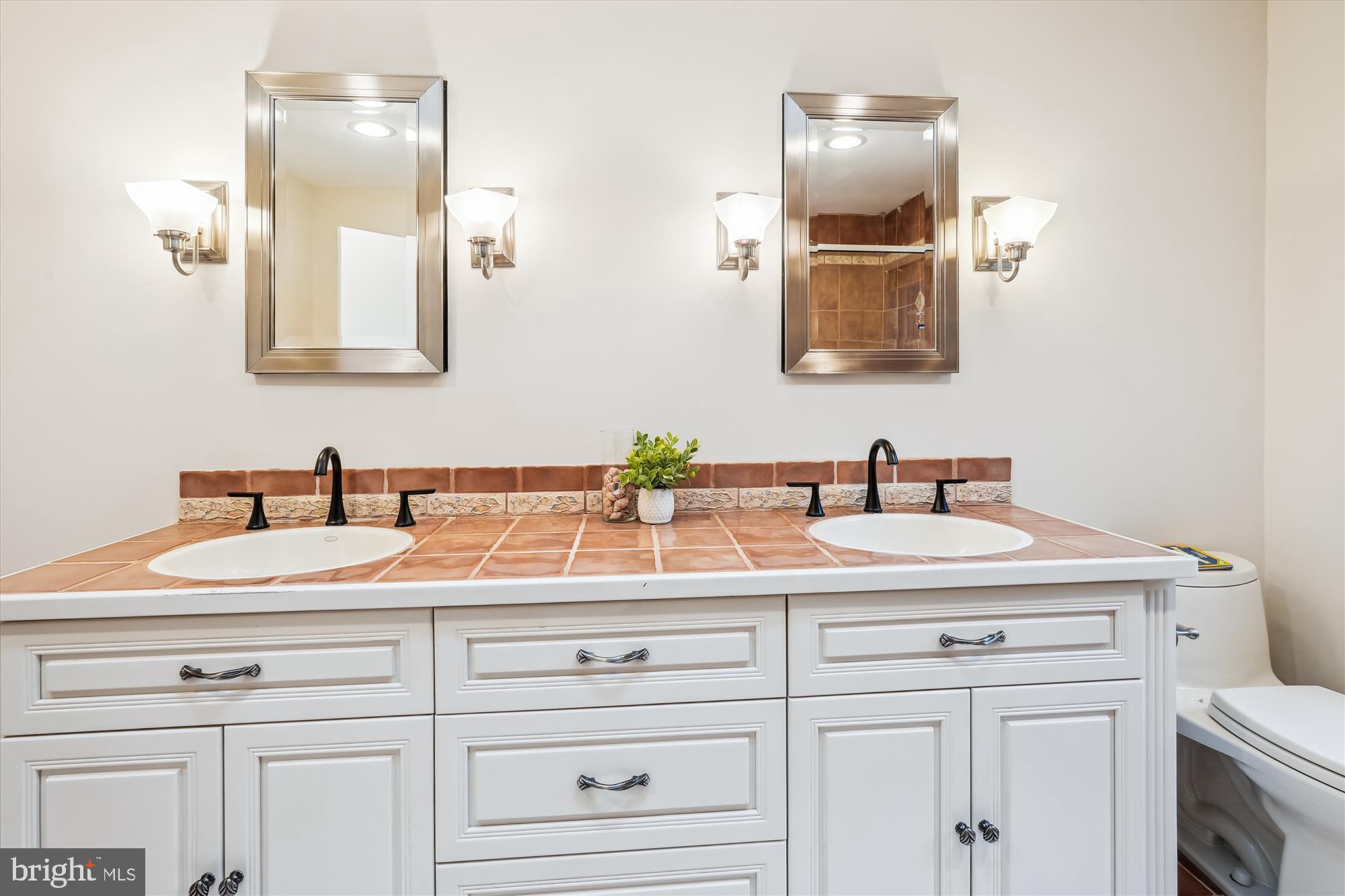 INVERNESS FOREST - Residential