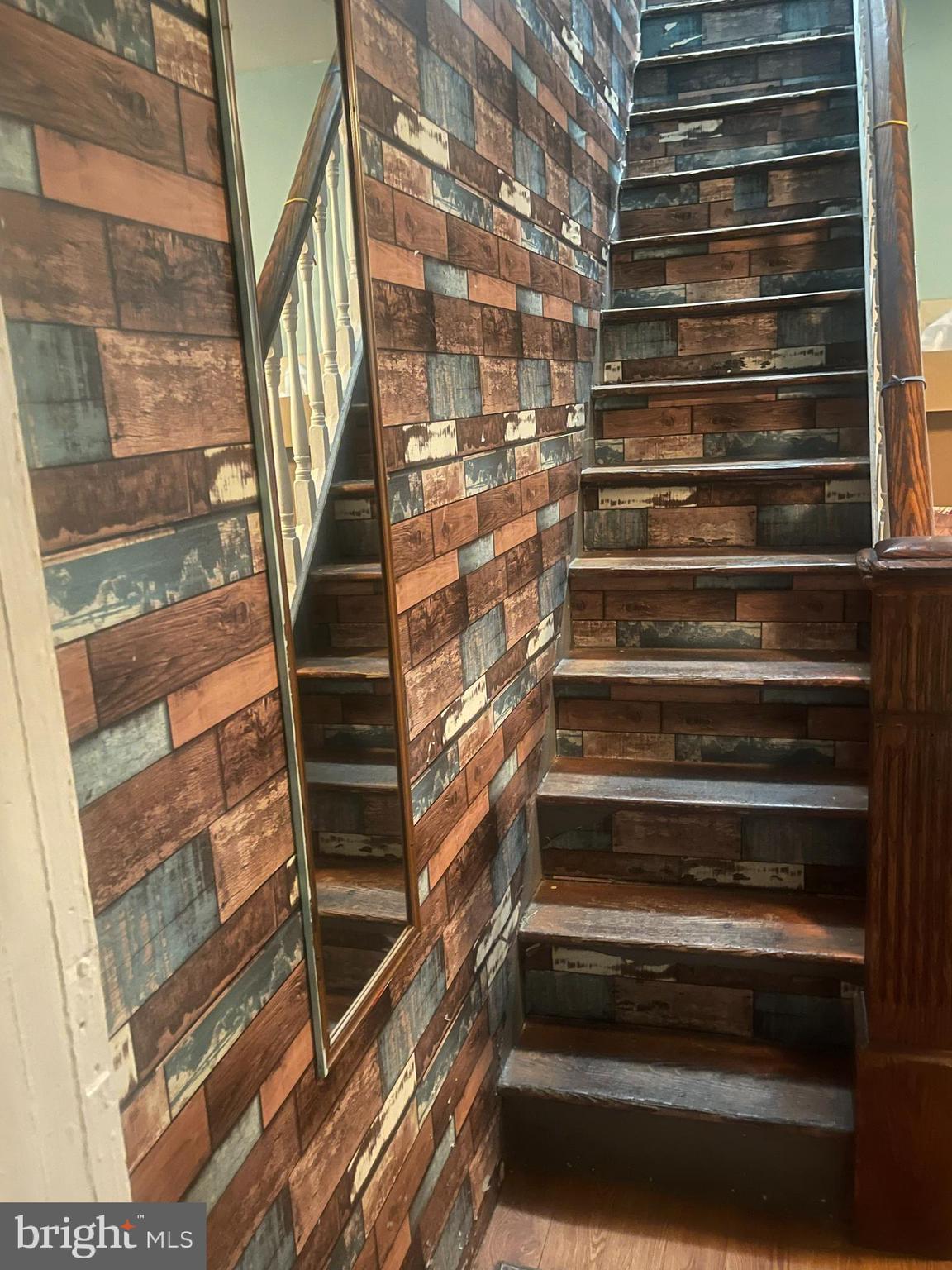 KENSINGTON - Residential