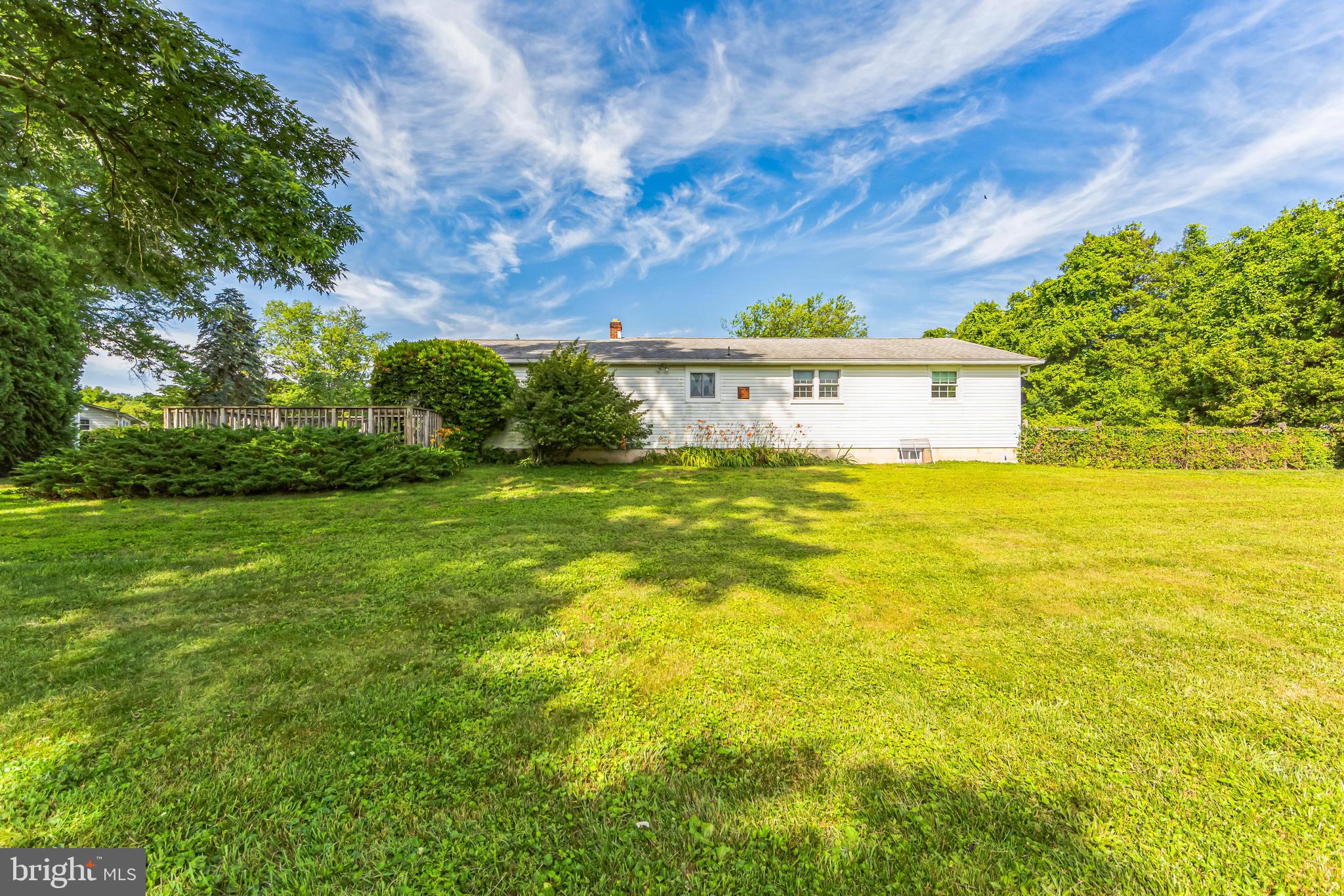 HUNTING HILLS - Residential