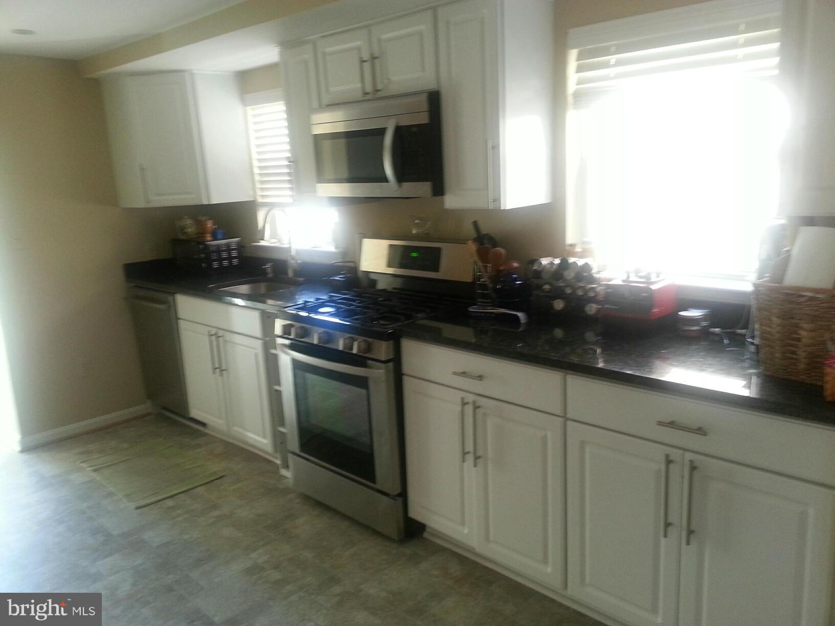 OLD TOWN - Residential Lease