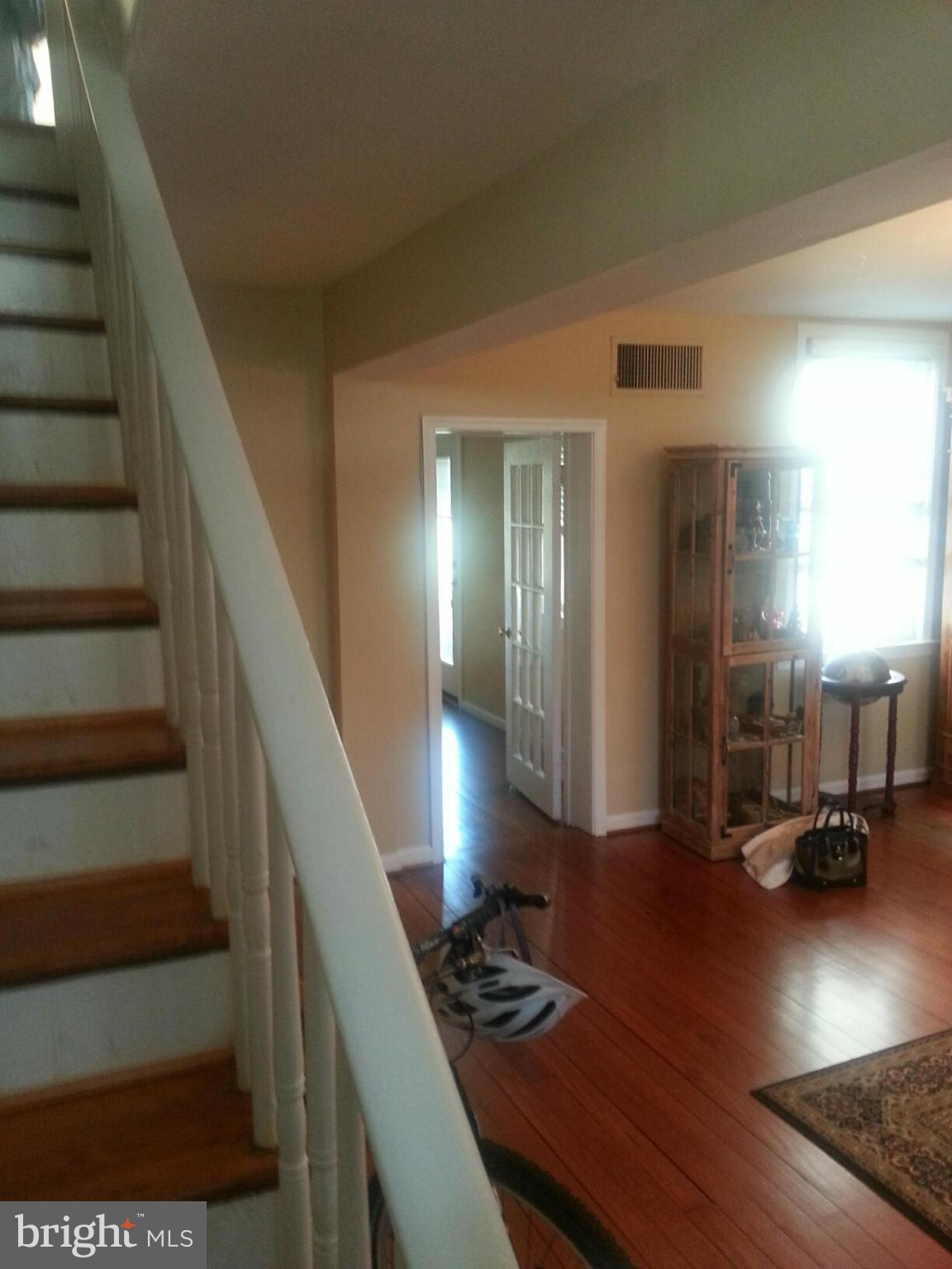 OLD TOWN - Residential Lease