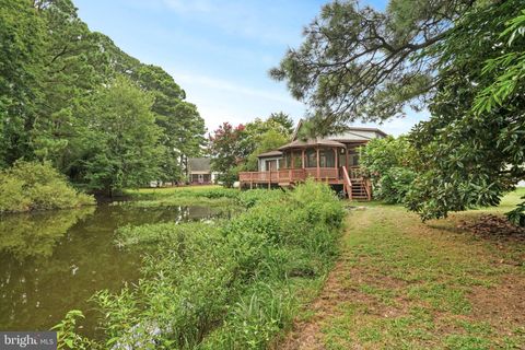 3175 PORT COURT GREENBACKVILLE VA 23356