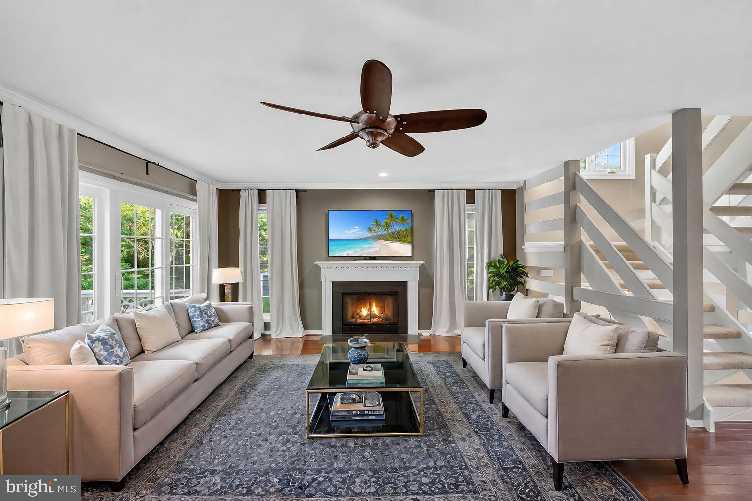 113 WHISTLING SWAN LANE
