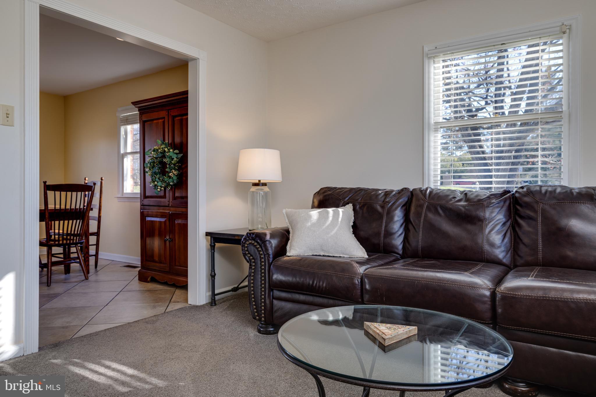 OLD FARMS - Residential