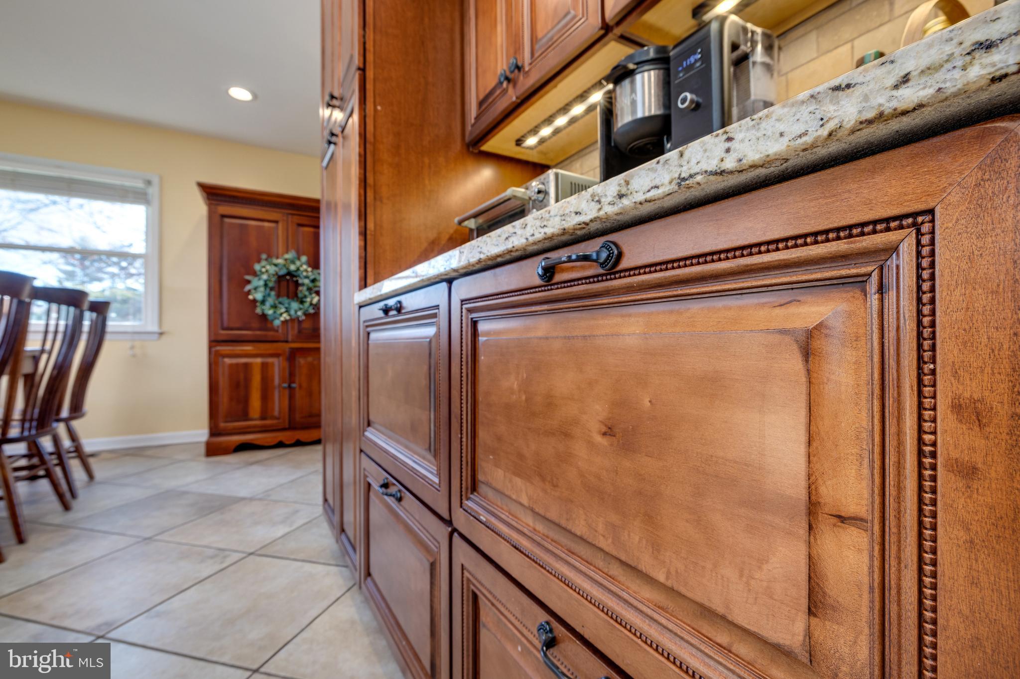 OLD FARMS - Residential