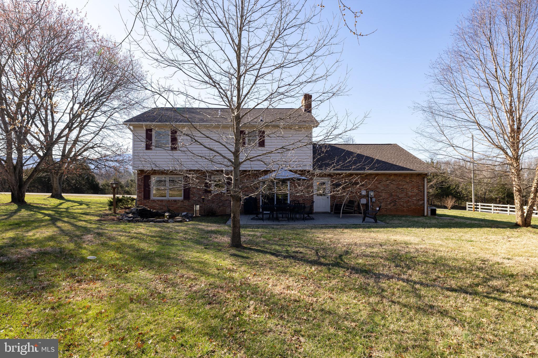 OLD FARMS - Residential