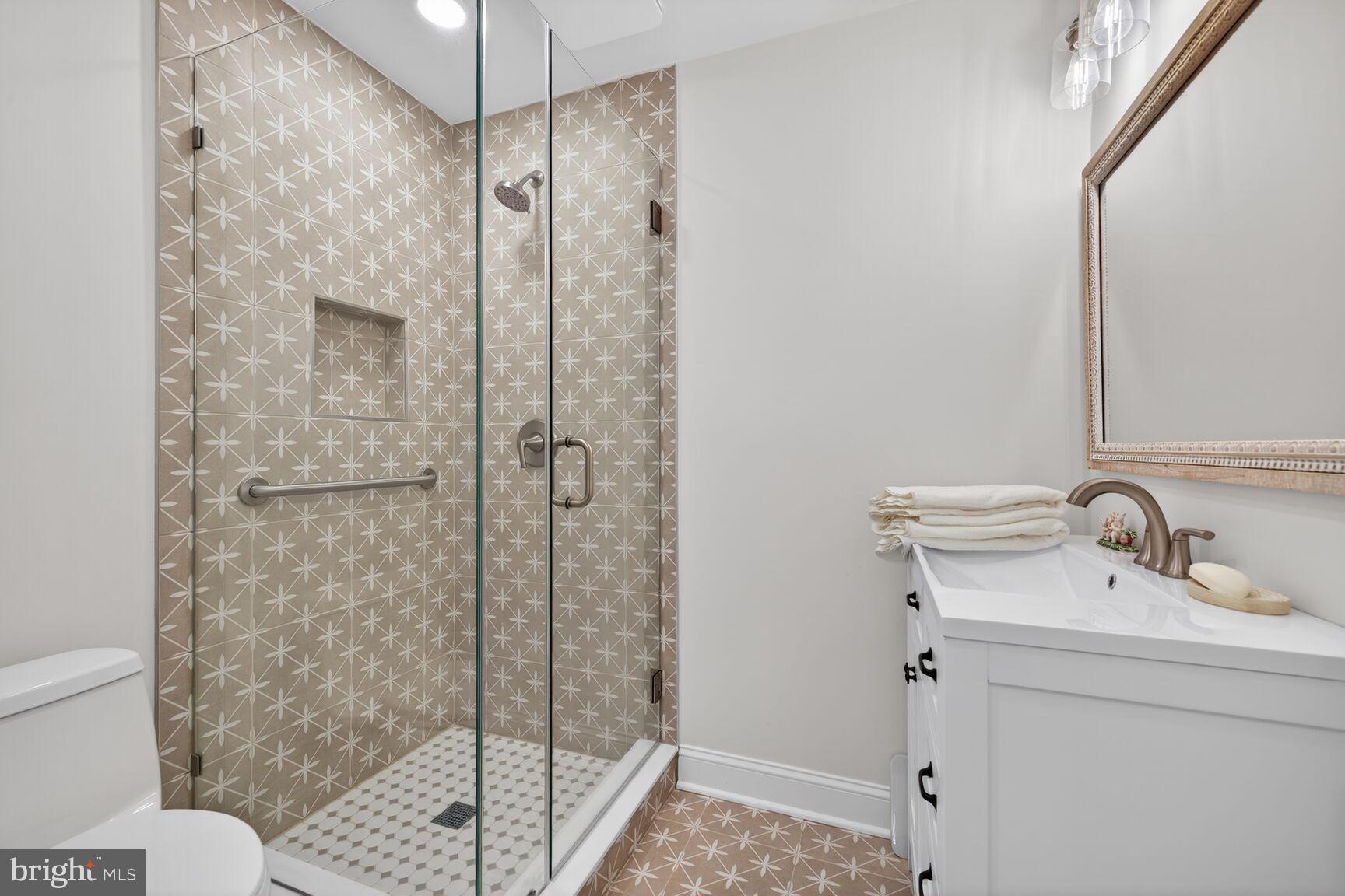 HIGHLANDS OF DARNESTOWN - Residential