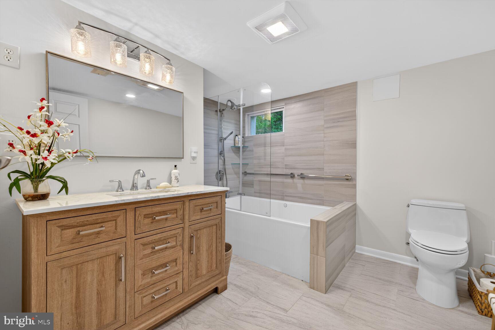 HIGHLANDS OF DARNESTOWN - Residential