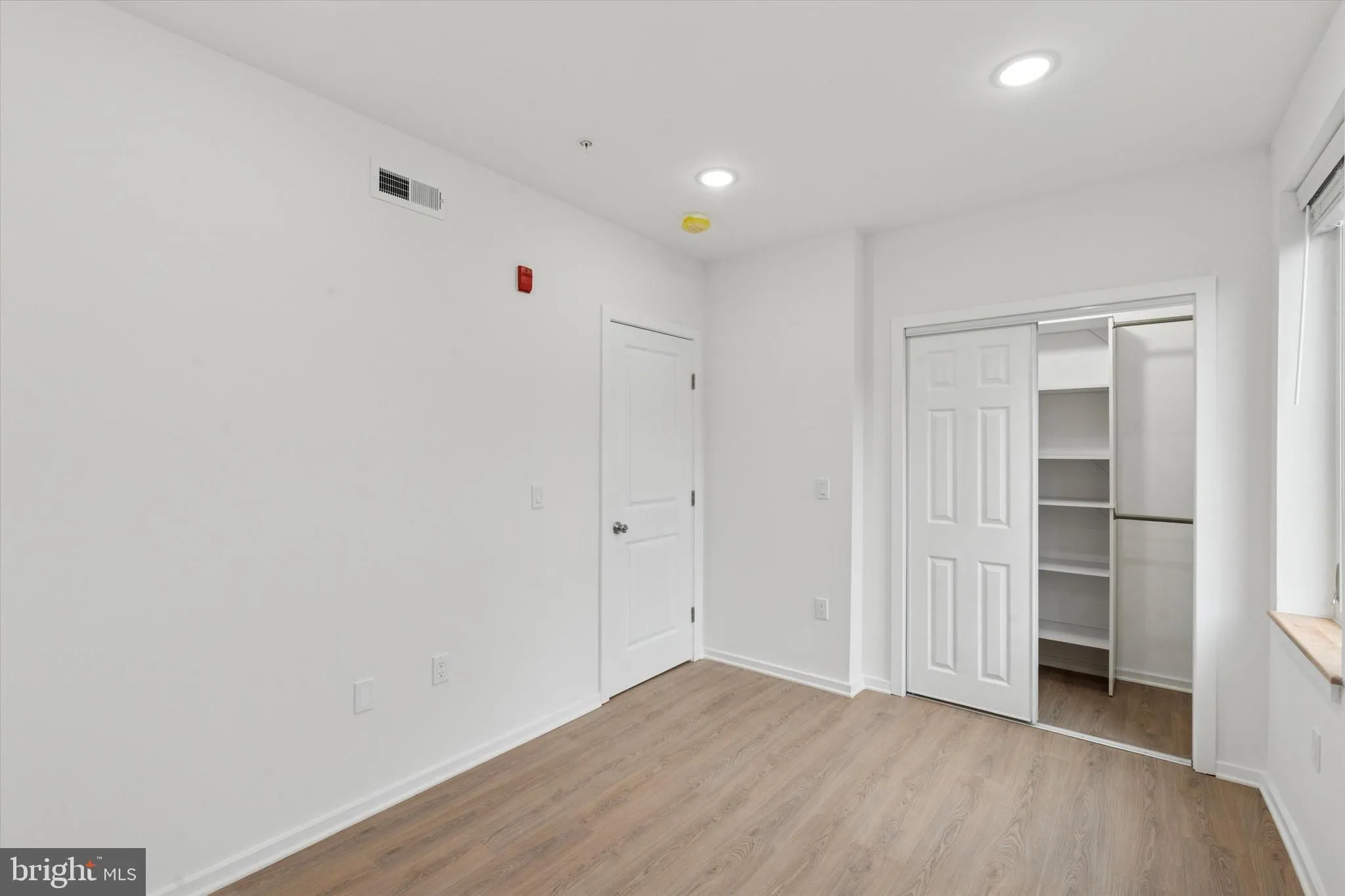 Philadelphia, Pennsylvania 19147, United States, 2 Bedrooms Bedrooms, ,2 BathroomsBathrooms,Residential,Active,138020