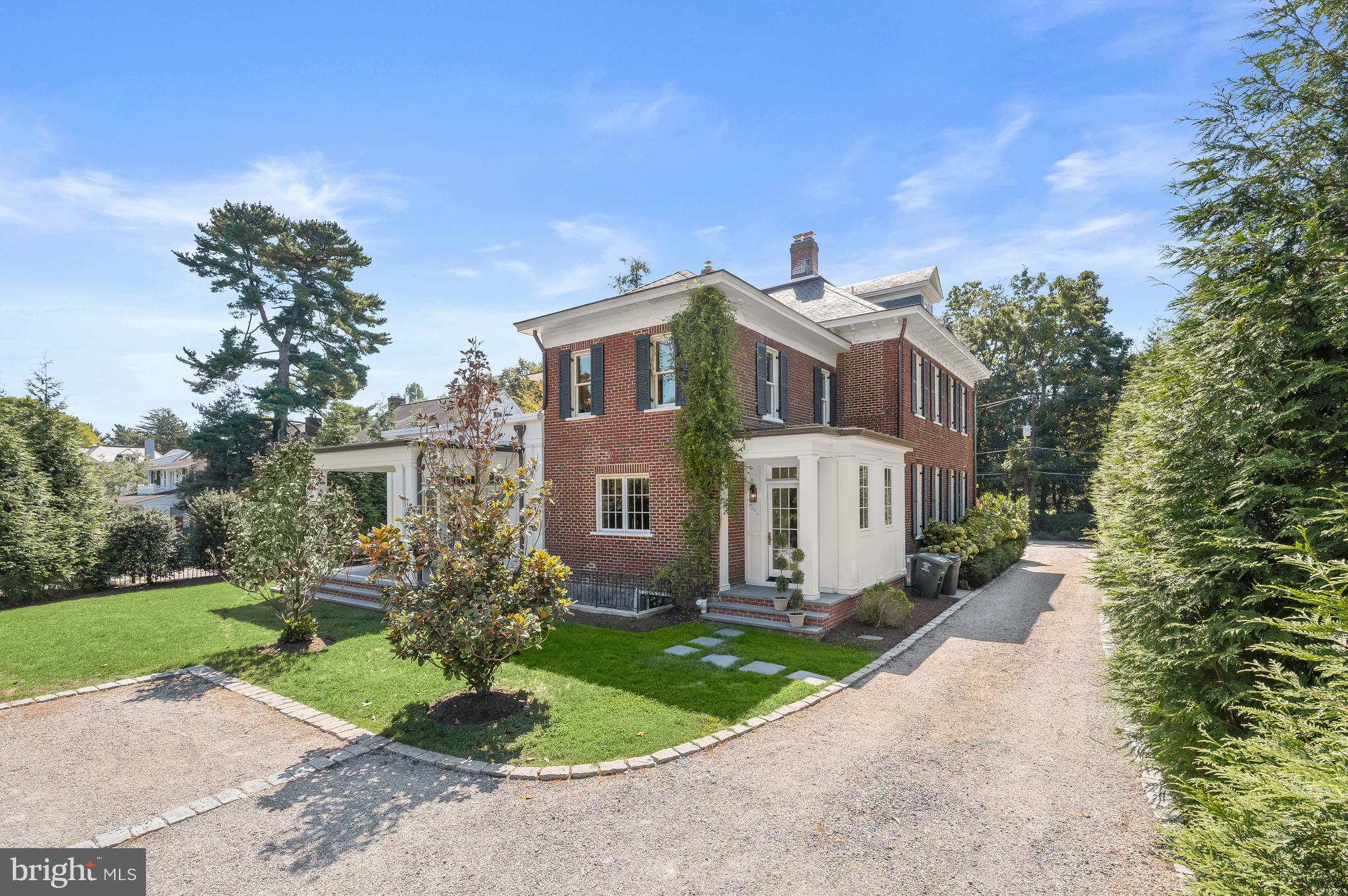 CHEVY CHASE - Residential