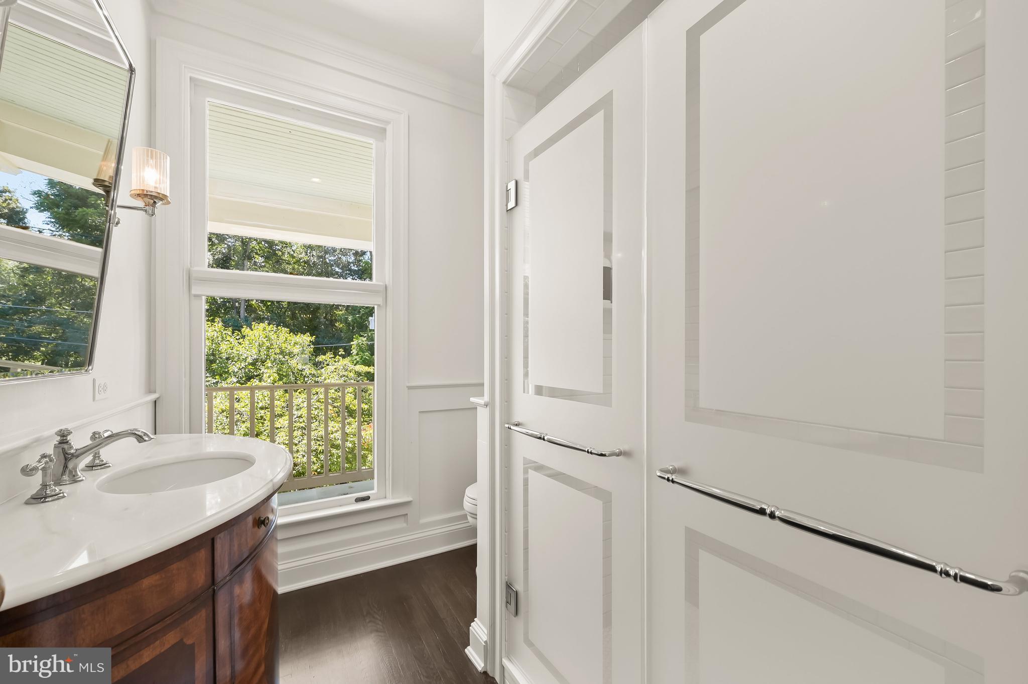 CHEVY CHASE - Residential