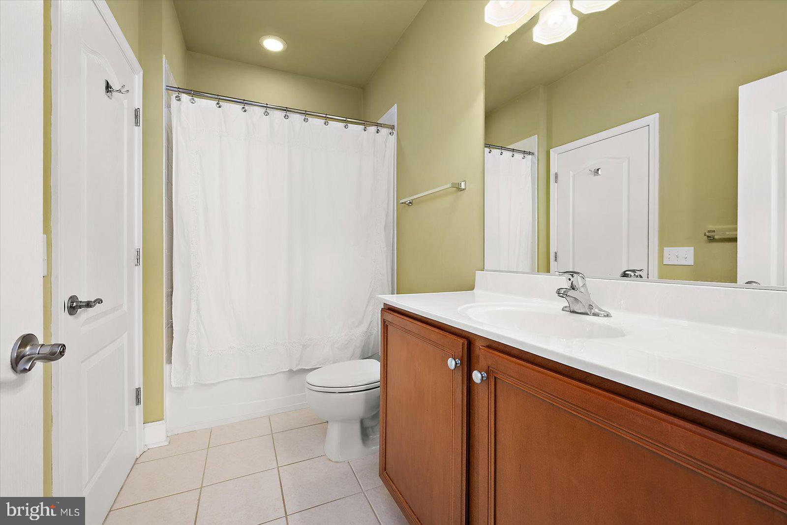 GLEN RIDDLE - Residential