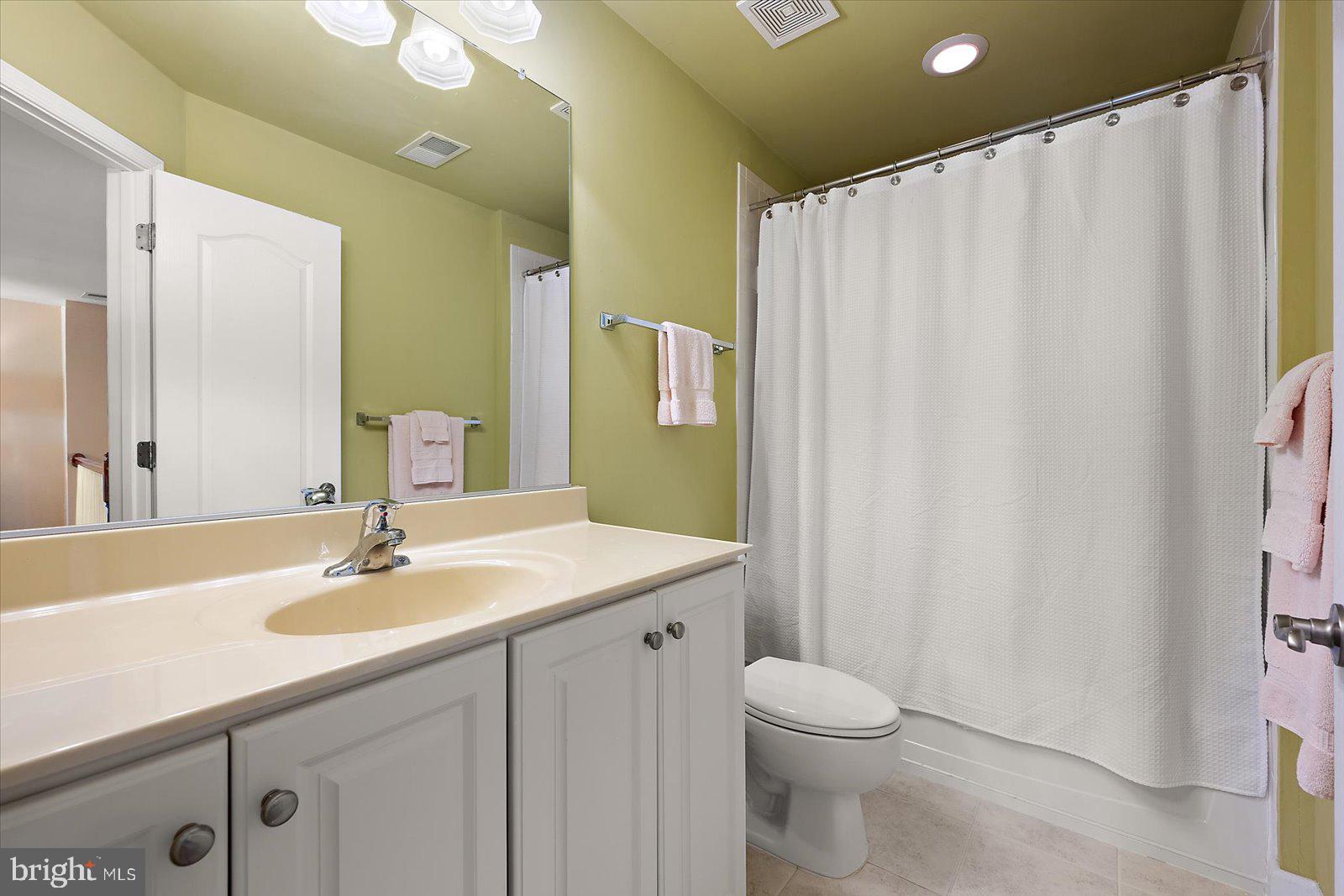 GLEN RIDDLE - Residential