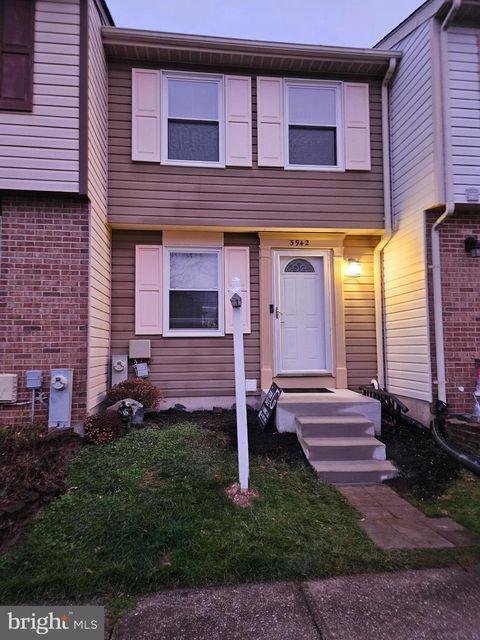 Photo of 5942 Rowanberry Drive #18 C, ELKRIDGE, MD 21075 (MLS # MDHW2066340)