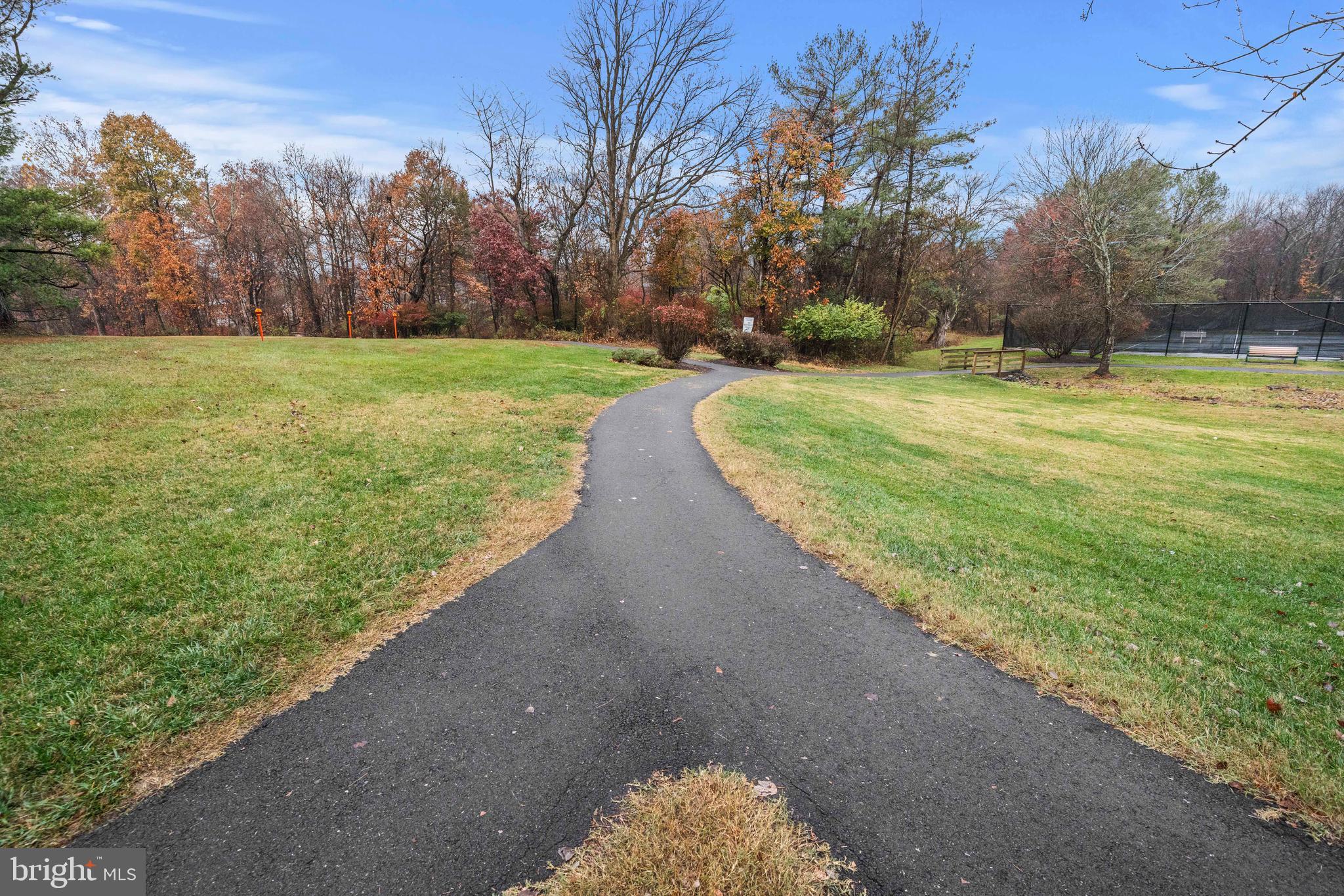 FRANKLIN GLEN - Residential