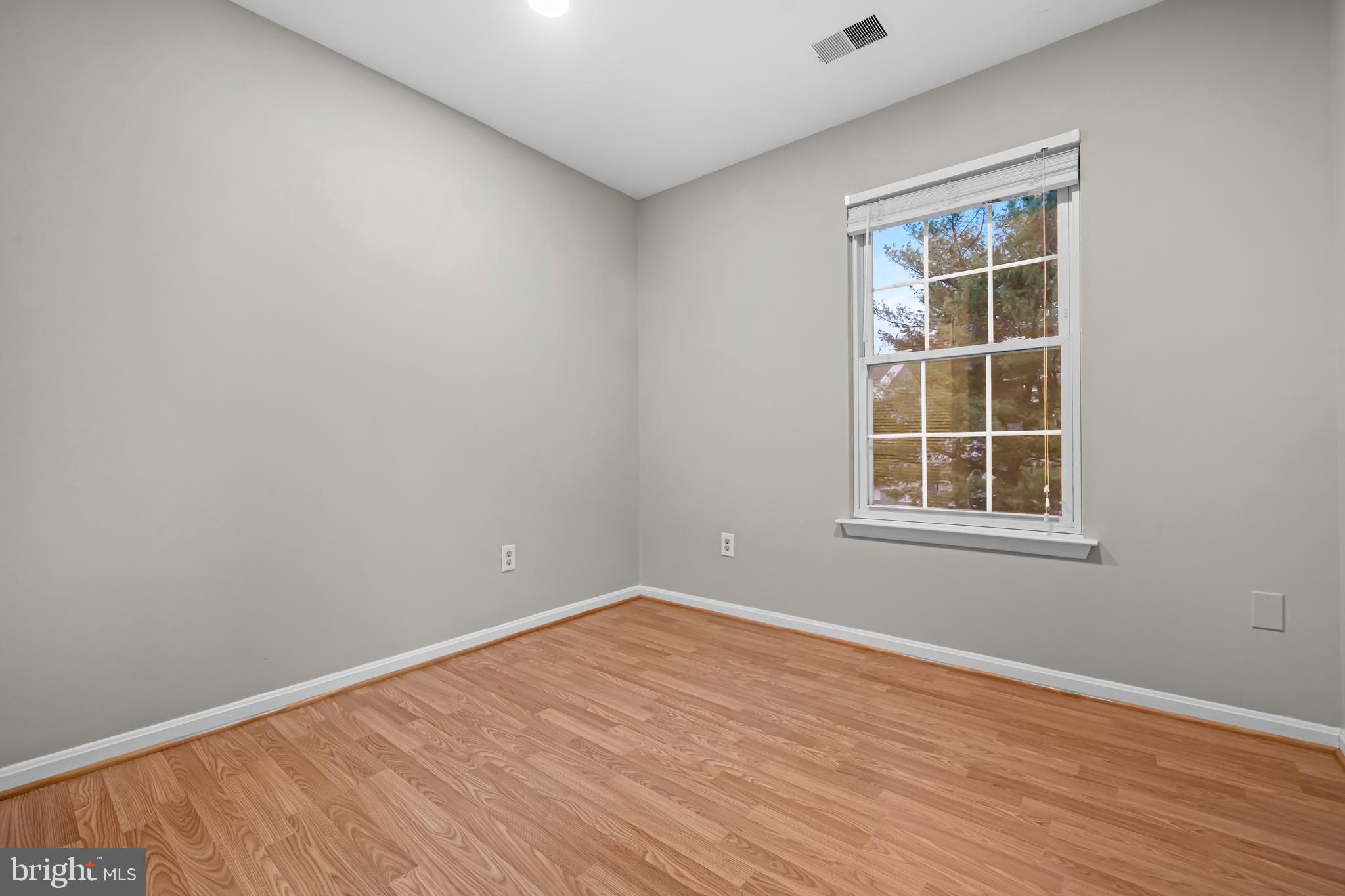 FRANKLIN GLEN - Residential