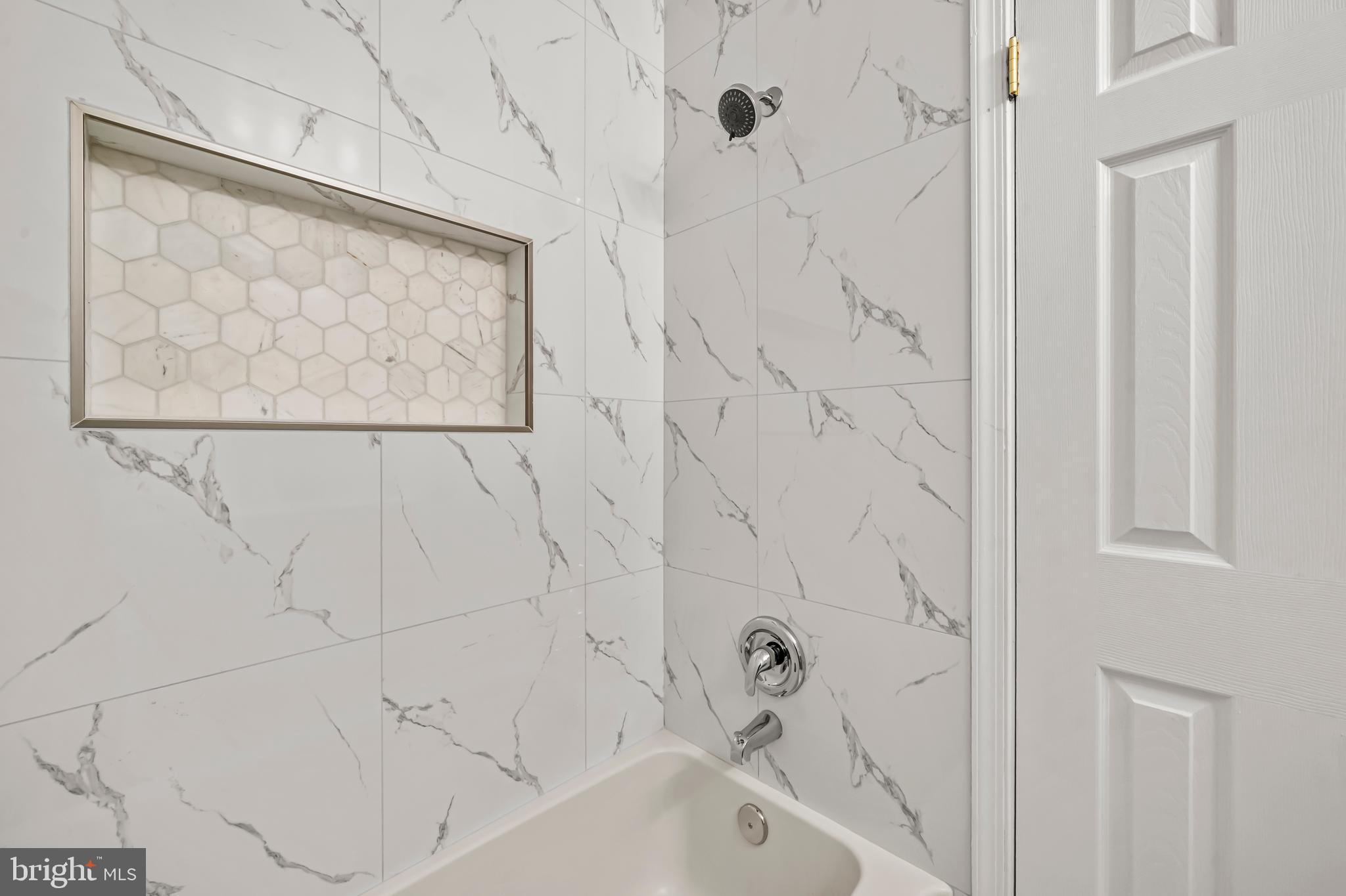 FRANKLIN GLEN - Residential