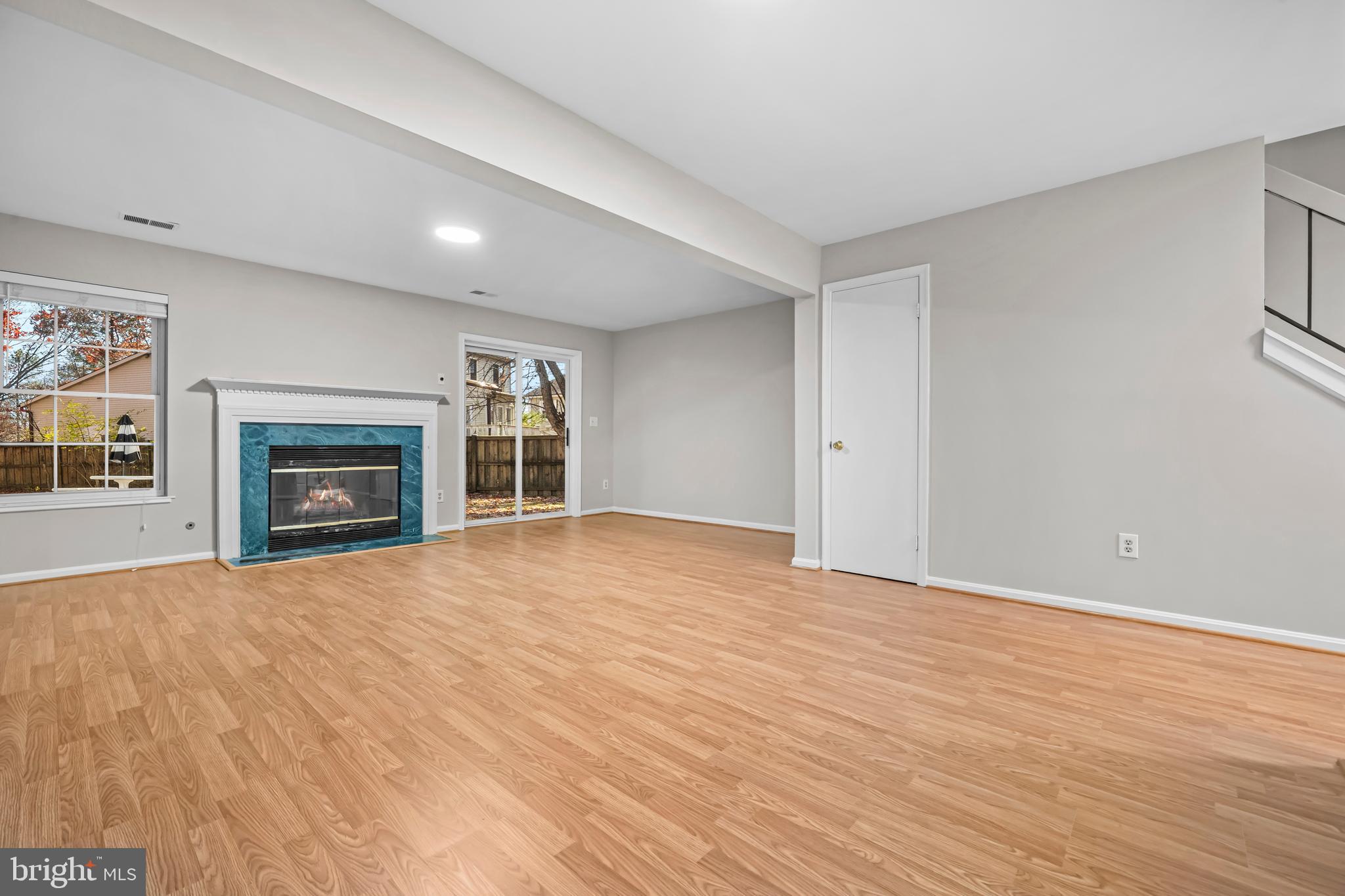 FRANKLIN GLEN - Residential