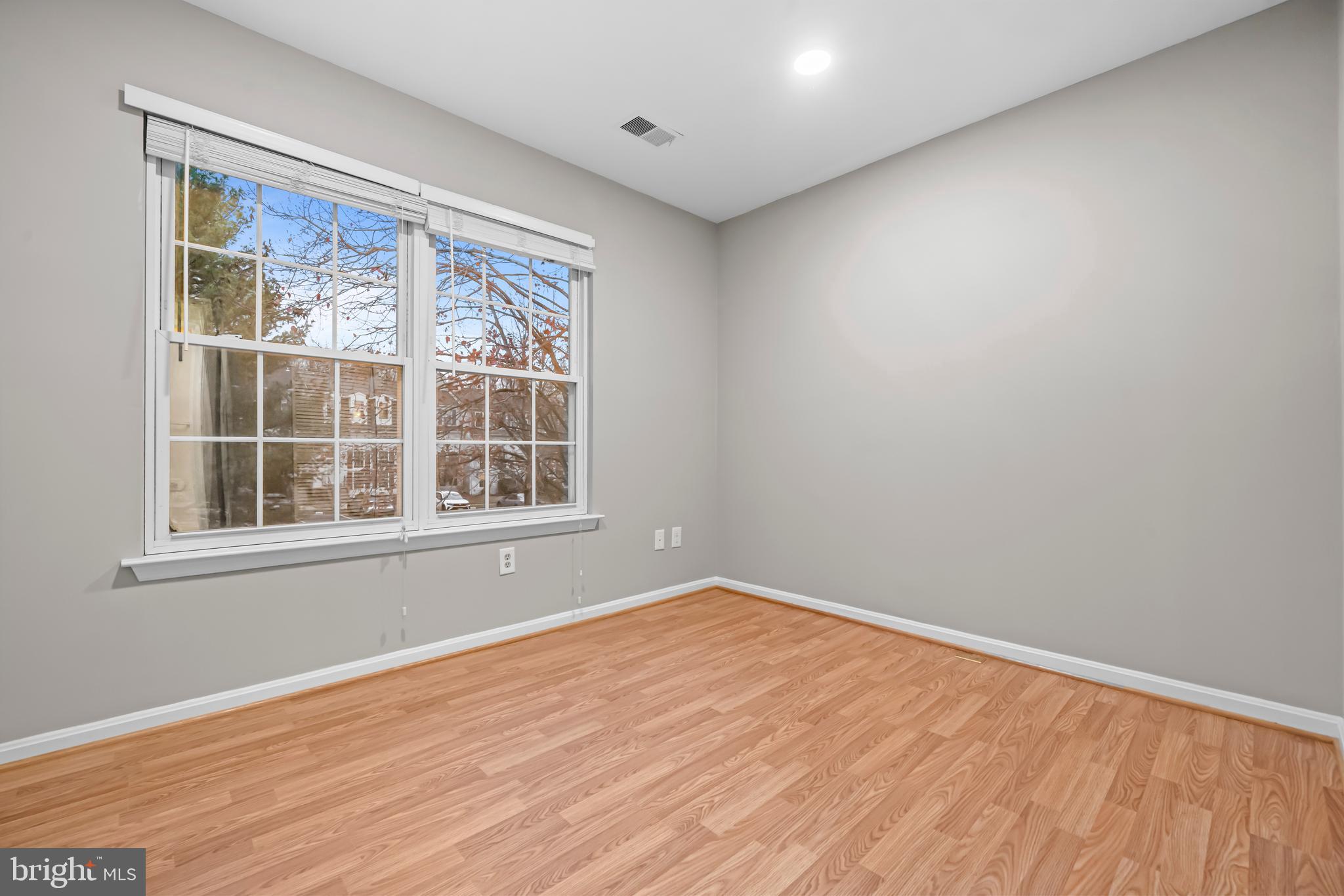 FRANKLIN GLEN - Residential