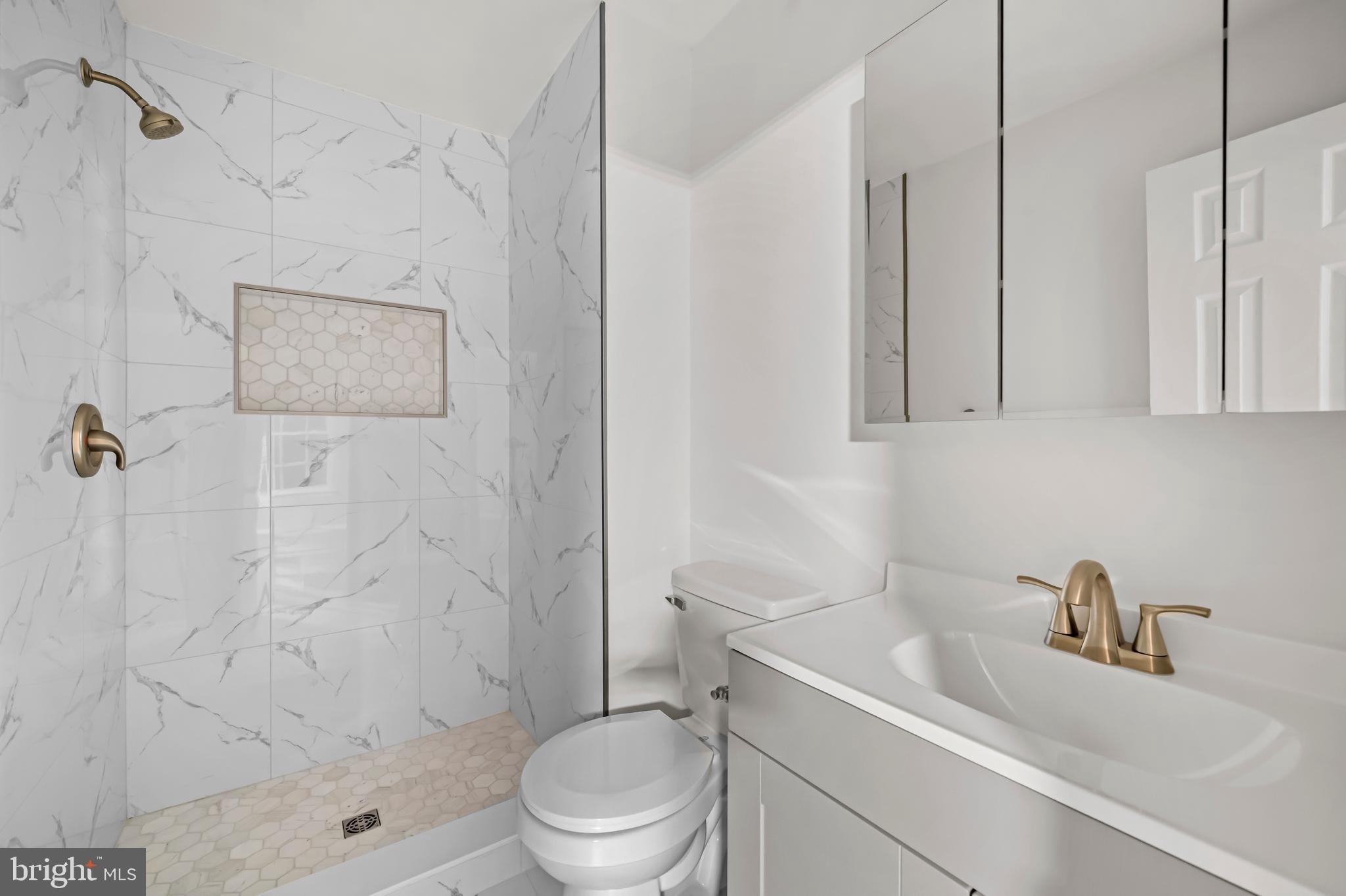 FRANKLIN GLEN - Residential