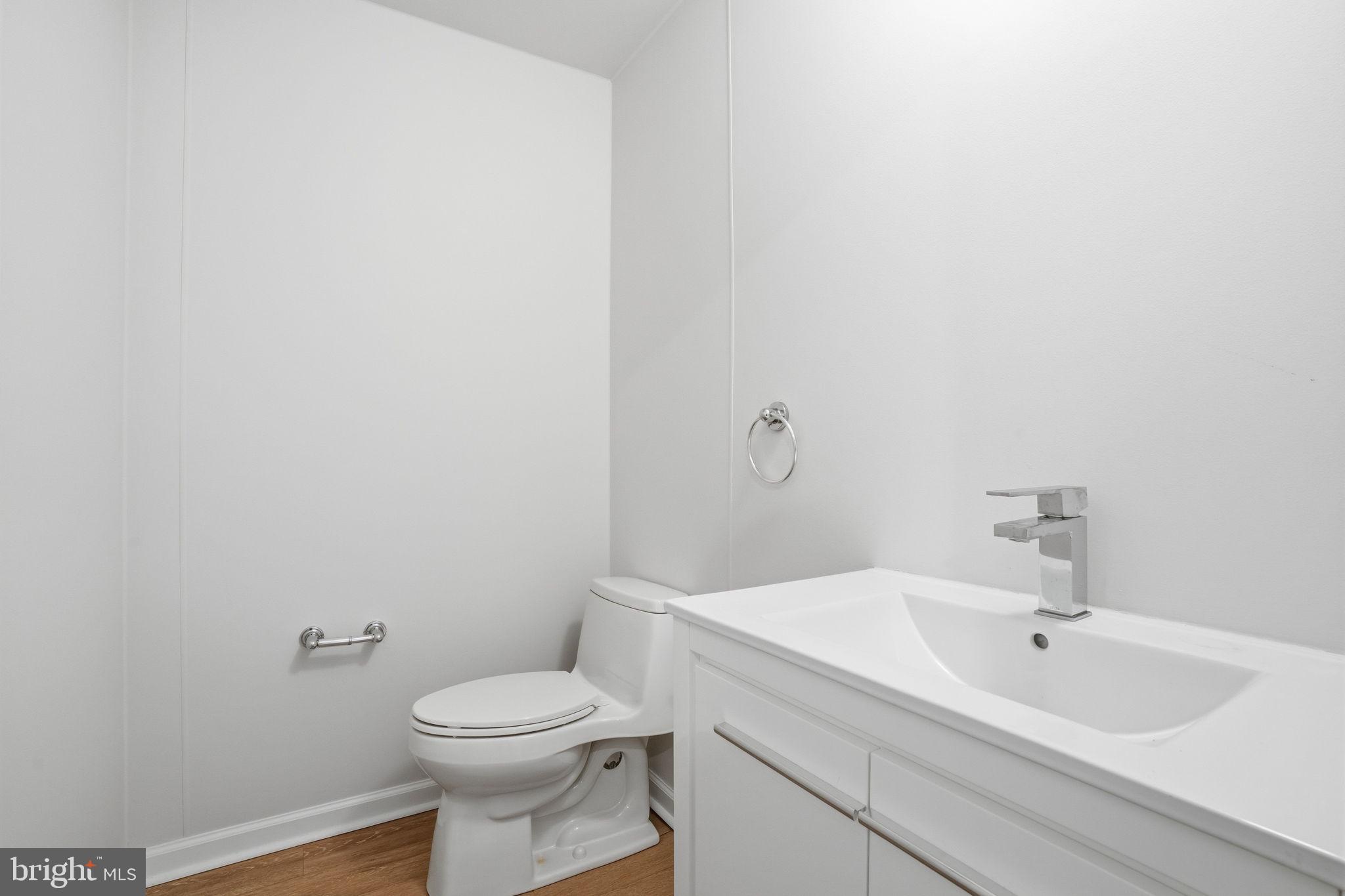 HUNTINGDON VALLEY - Residential