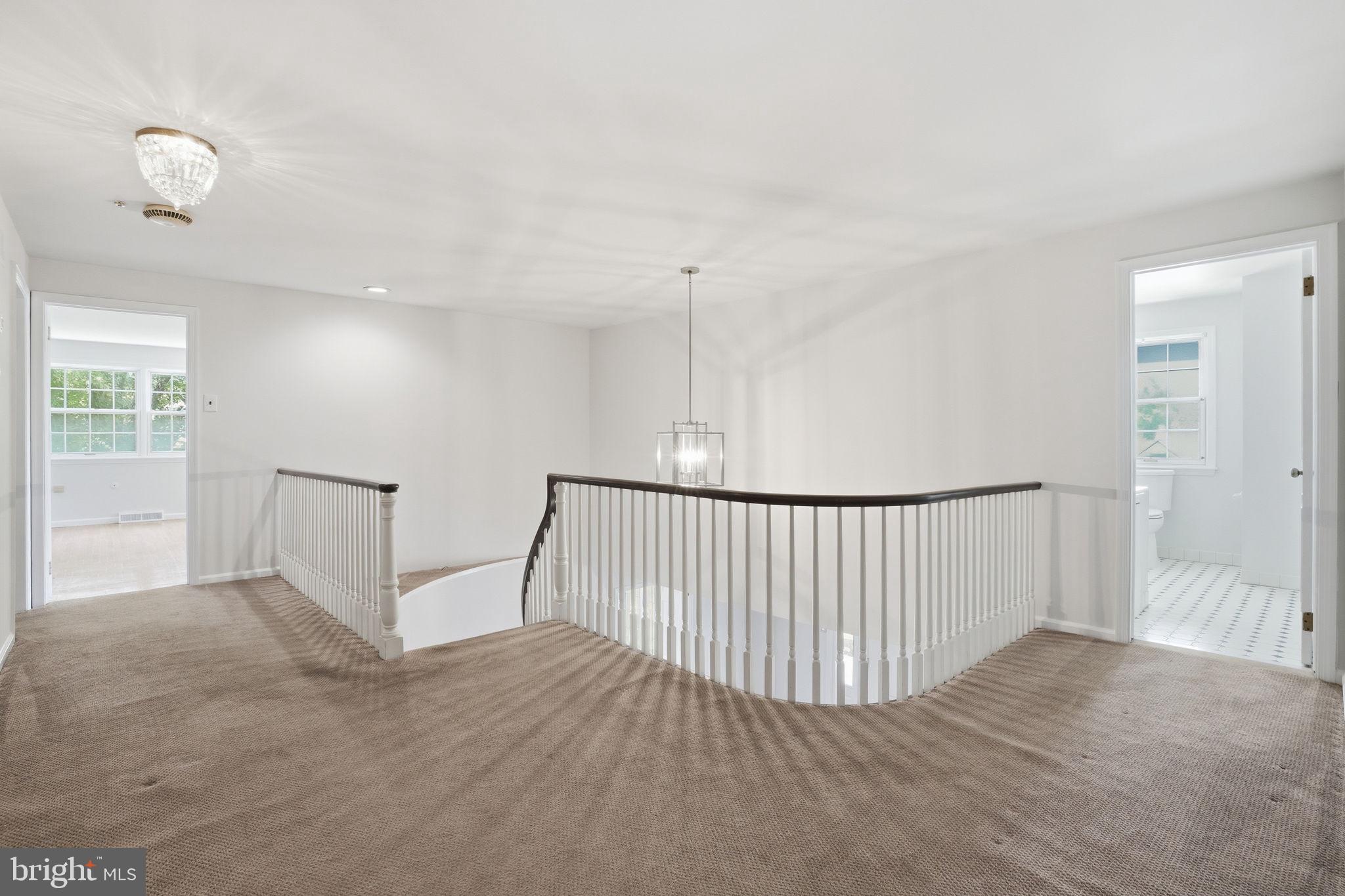 HUNTINGDON VALLEY - Residential