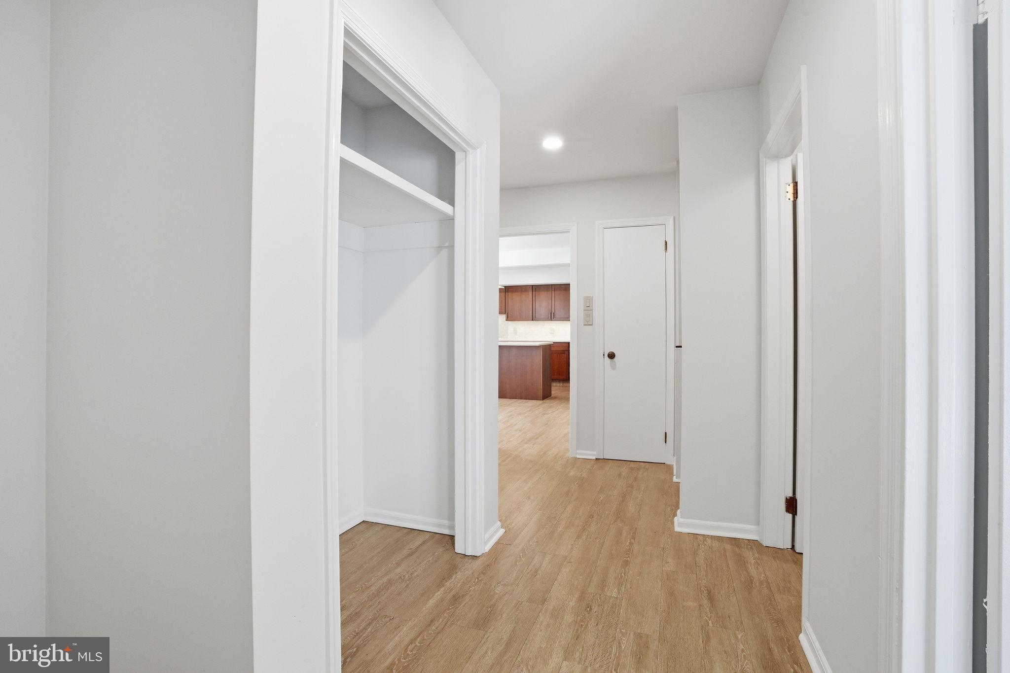 HUNTINGDON VALLEY - Residential