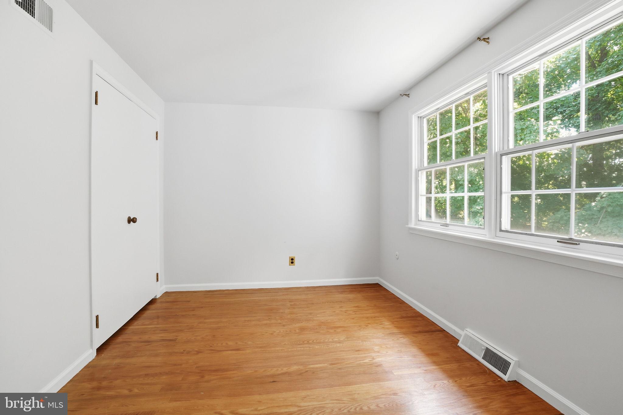 HUNTINGDON VALLEY - Residential