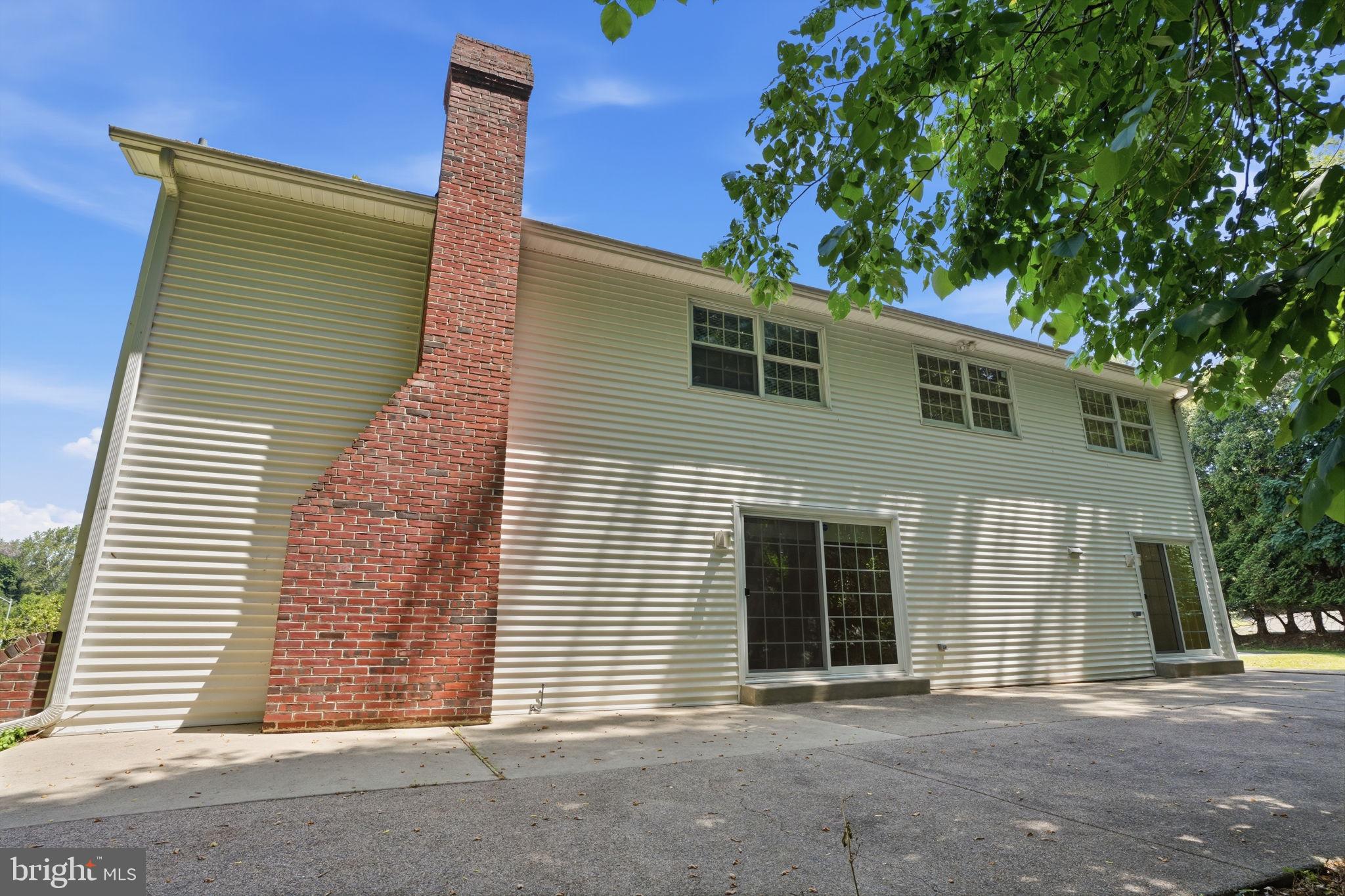 HUNTINGDON VALLEY - Residential