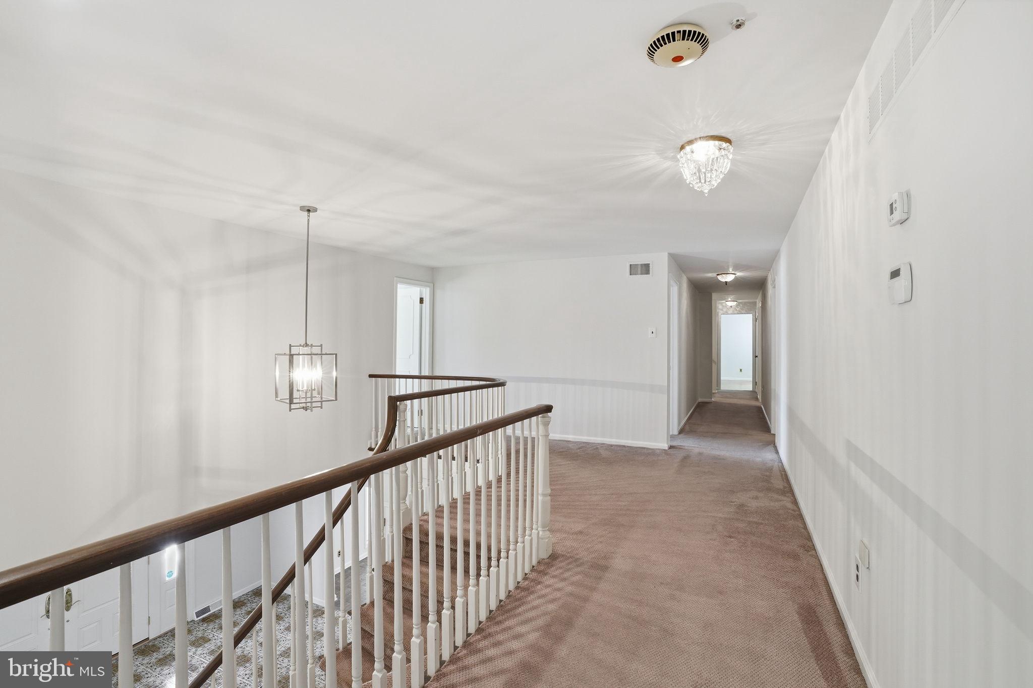 HUNTINGDON VALLEY - Residential