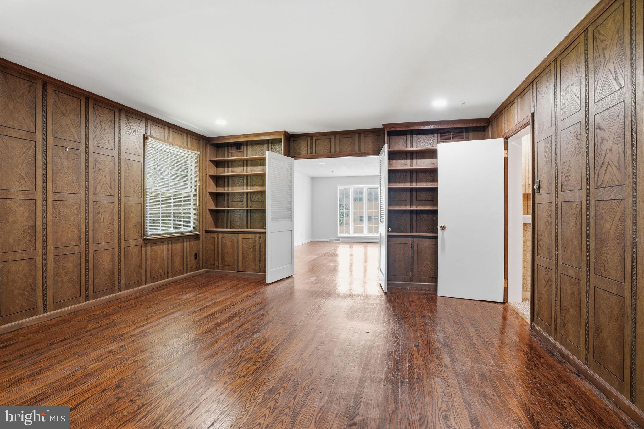 HUNTINGDON VALLEY - Residential