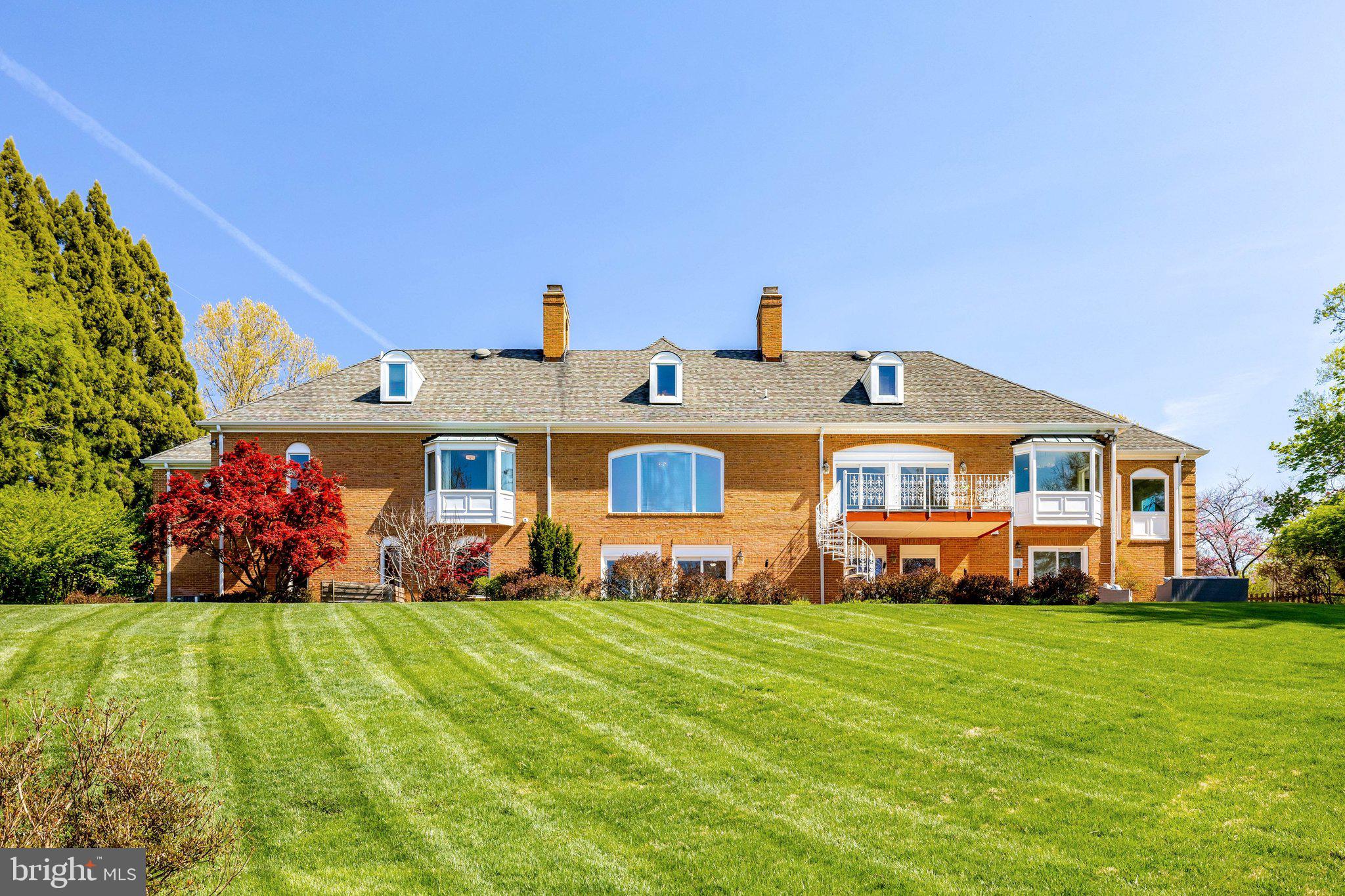 FOX LAKE - Residential