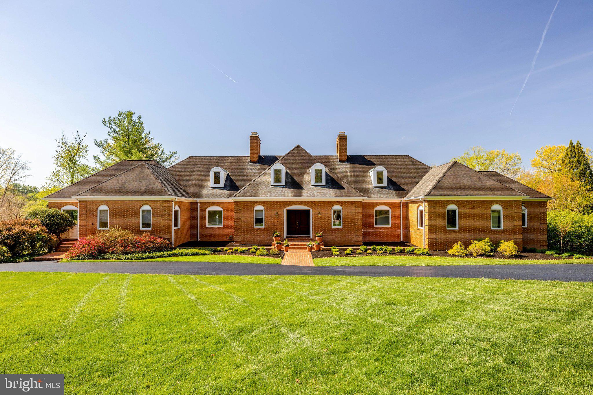 FOX LAKE - Residential